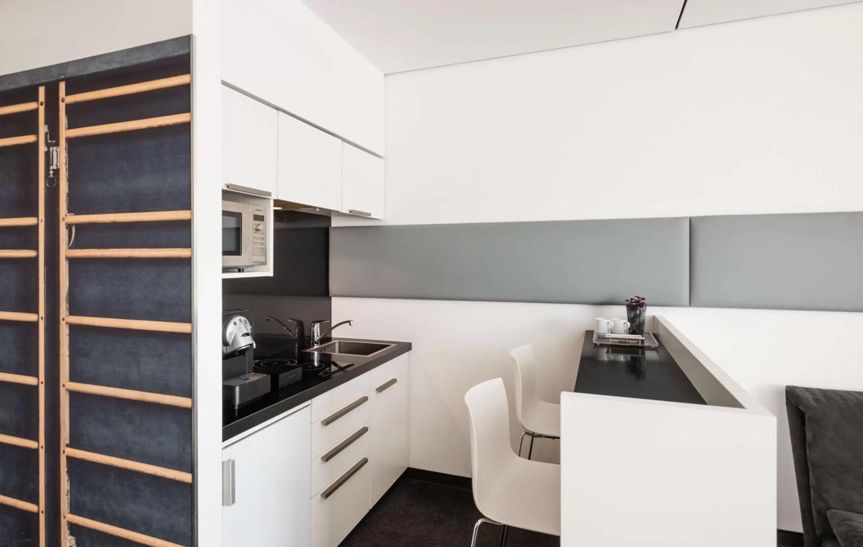 Photo of the whole room in Lindner Hotel Frankfurt Sportpark, part of JdV by Hyatt