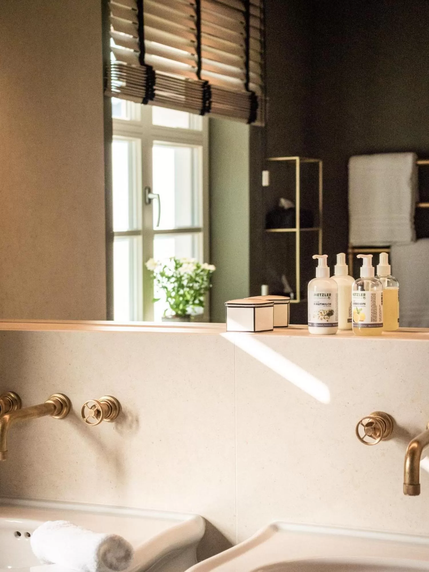 Bathroom in Alpenloge Hotel