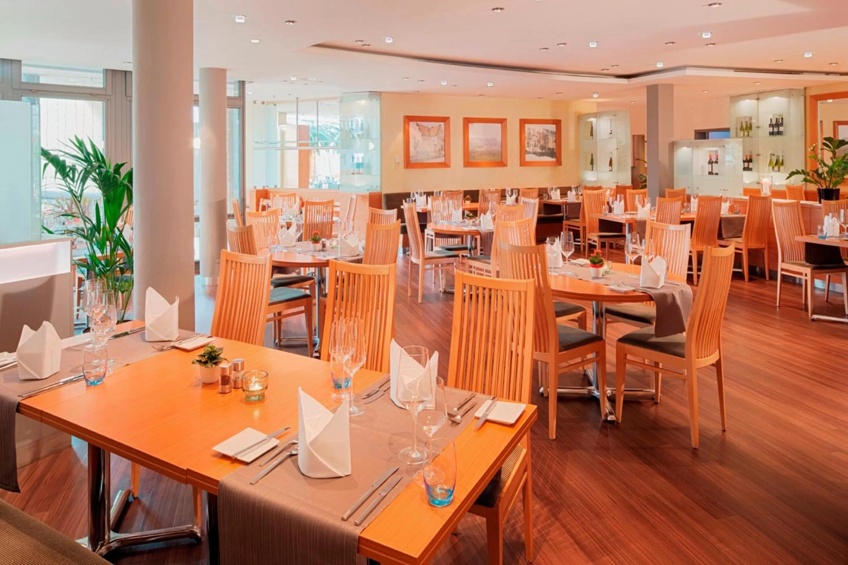 Restaurant/places to eat in Mövenpick Hotel München-Airport