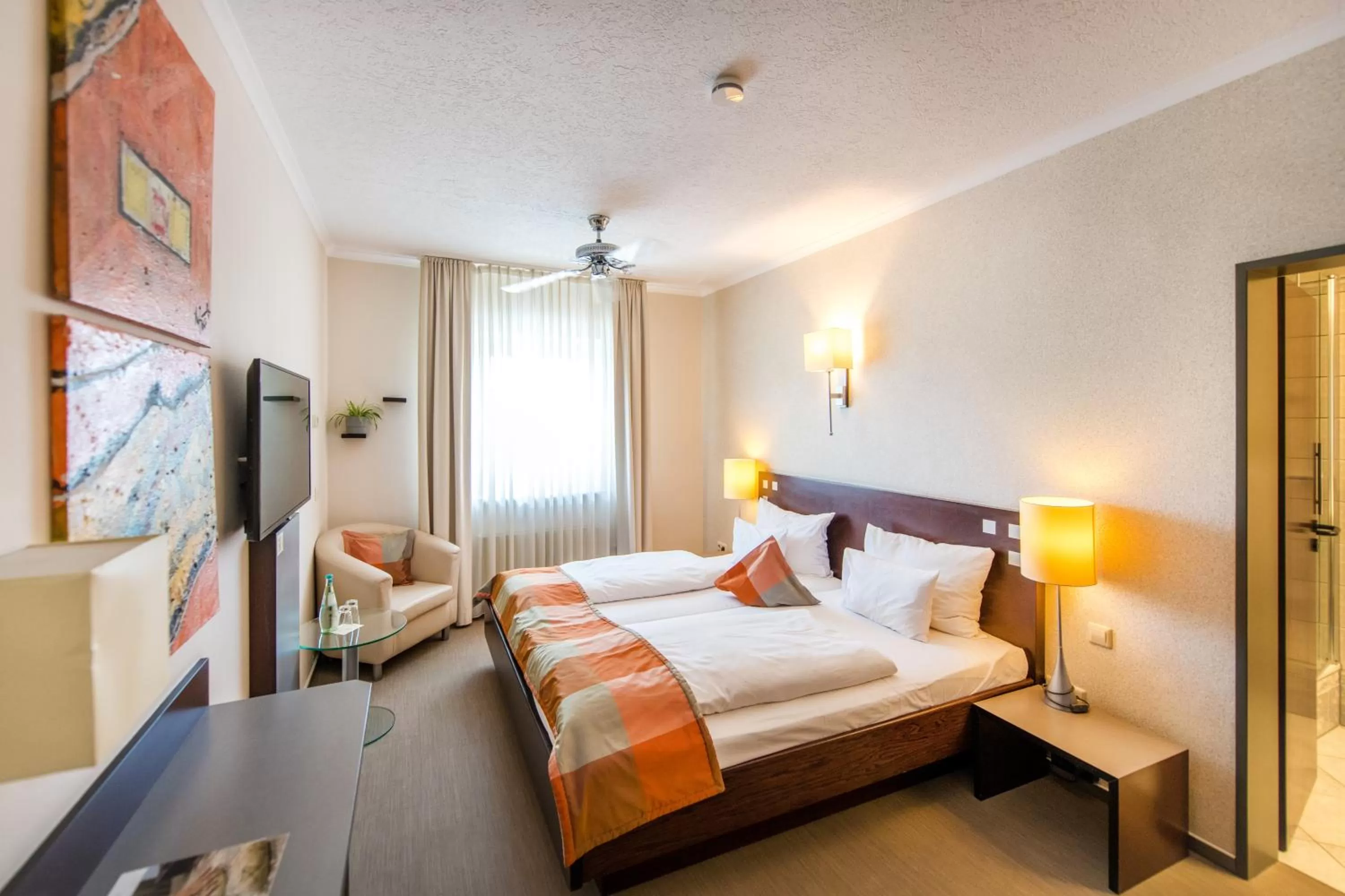 Photo of the whole room, Bed in Hotel Stein - Schiller's Manufaktur