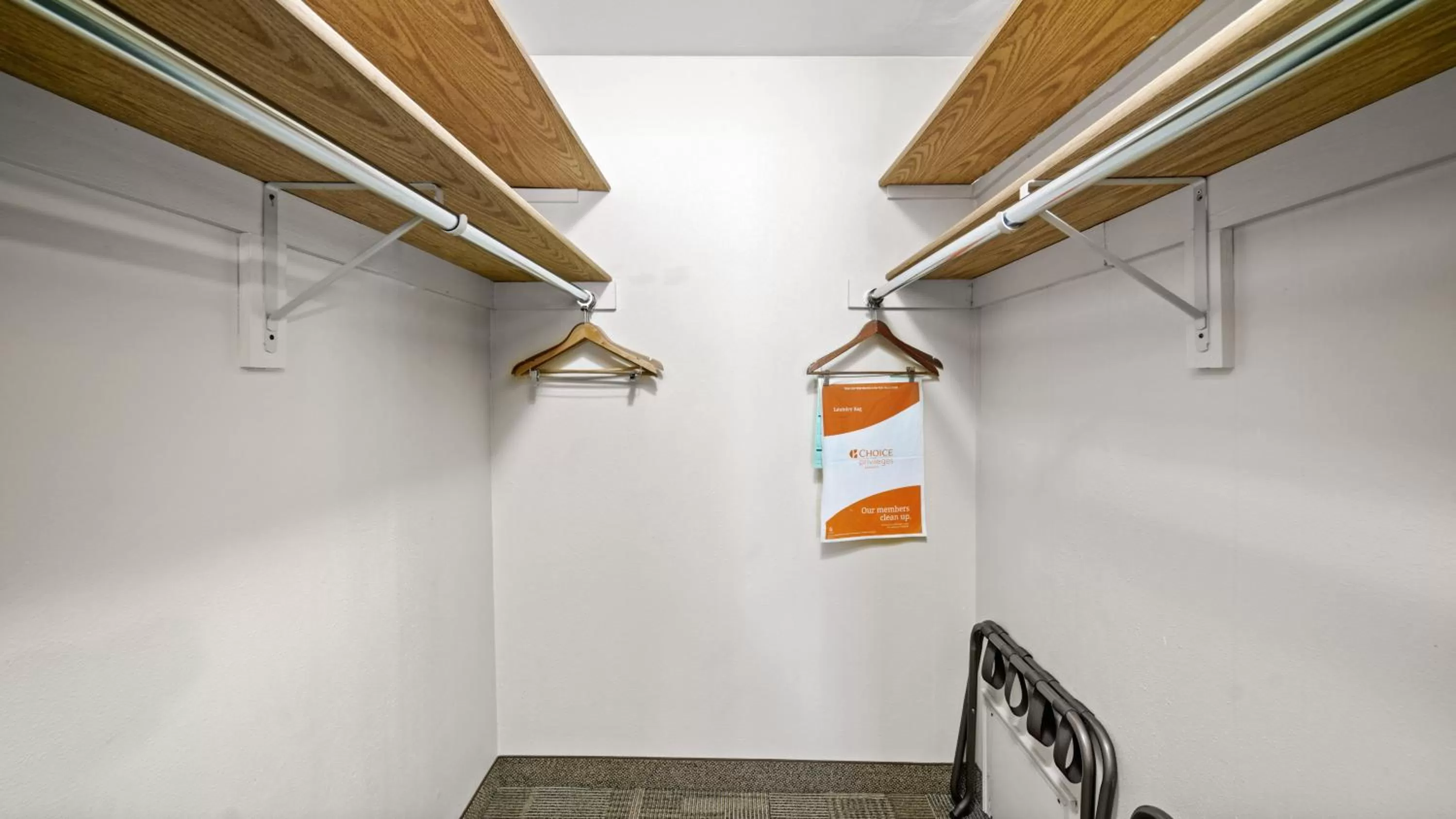 furniture in Clarion Hotel & Suites Fairbanks near Ft Wainwright