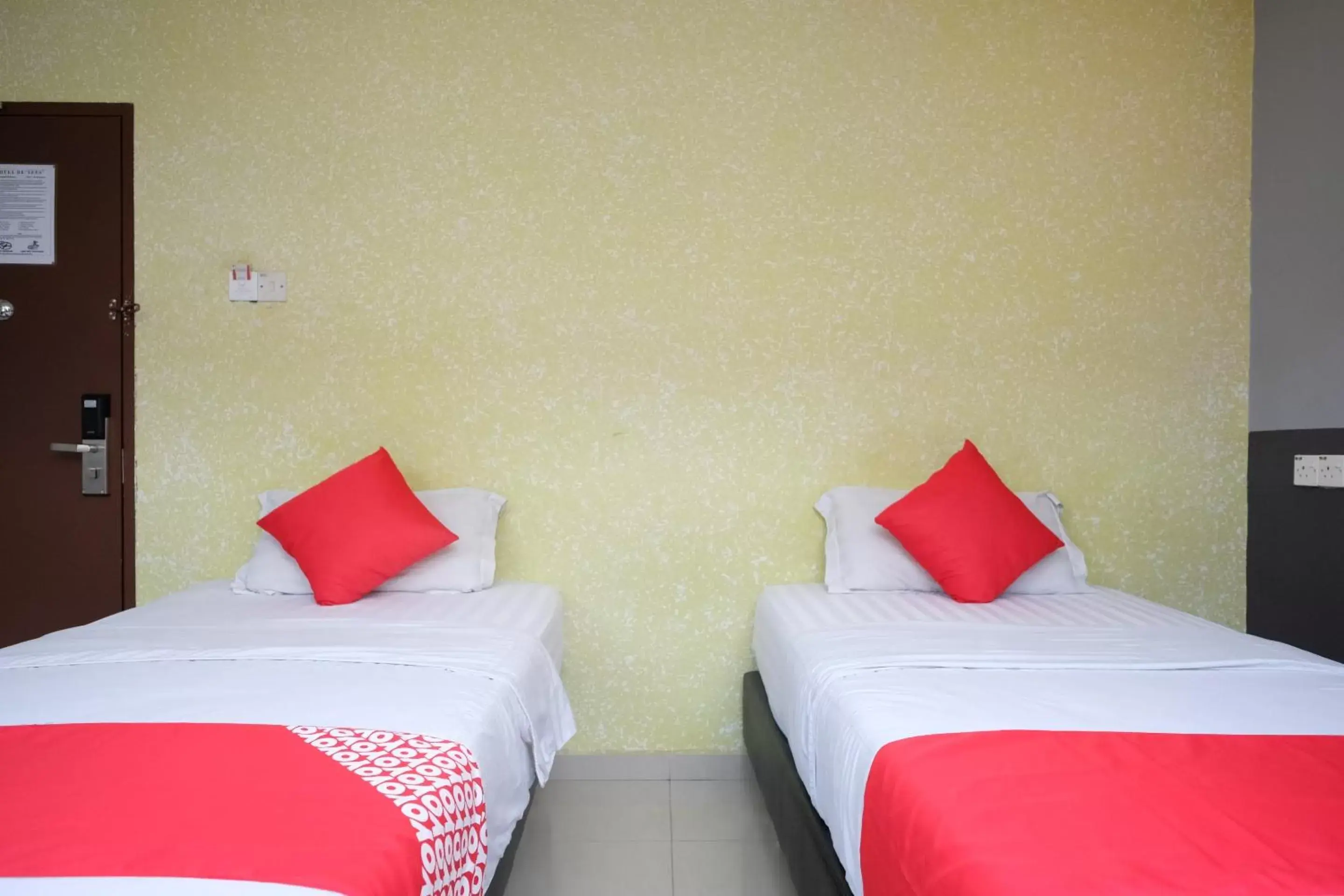 Deluxe Twin Room in Hotel De' Tees, Masai Utama Deluxe Twin Room in Hotel De' Tees, Masai Utama