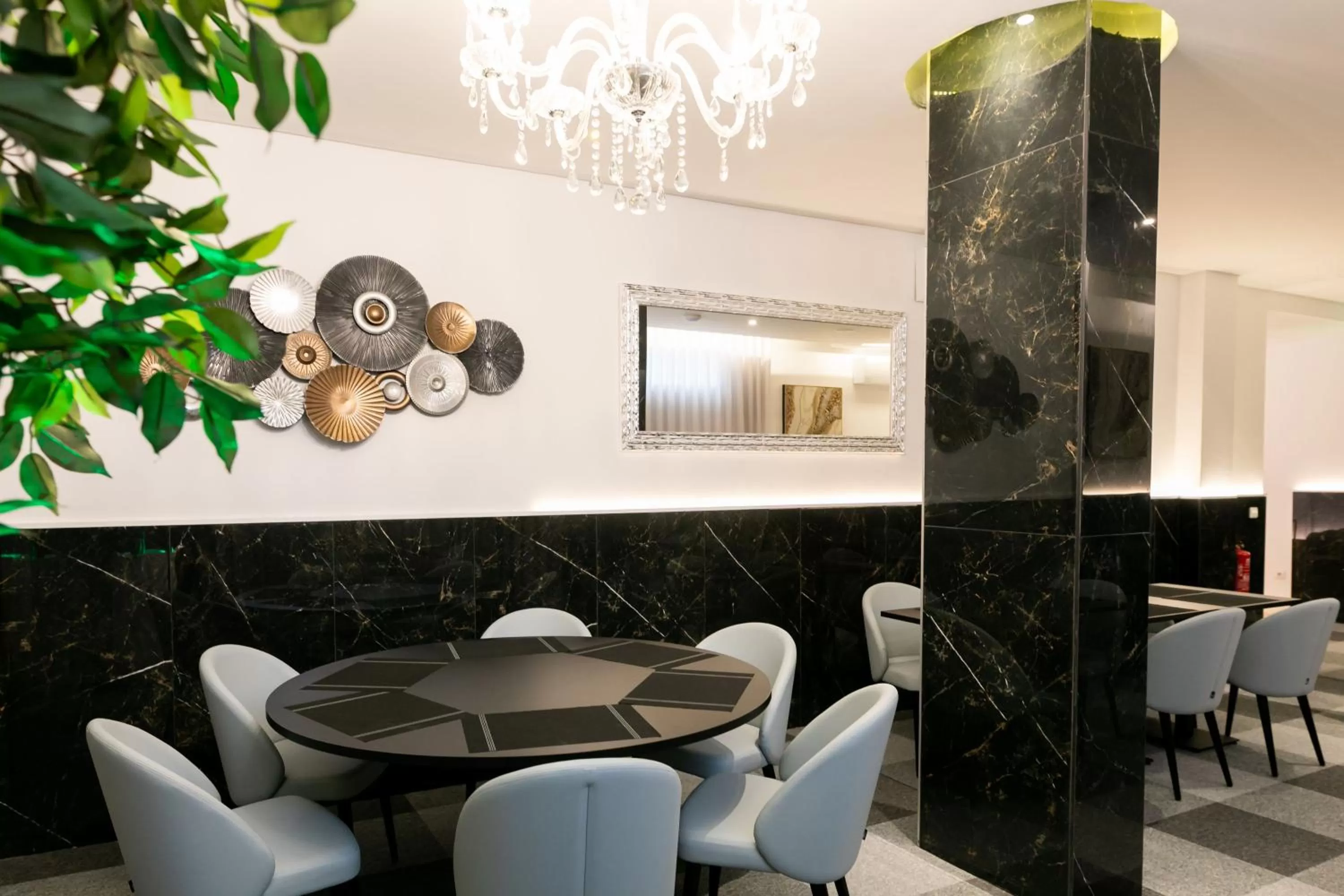 Seating area in Lisboa 85 Suites & Apartments by RIDAN Hotels