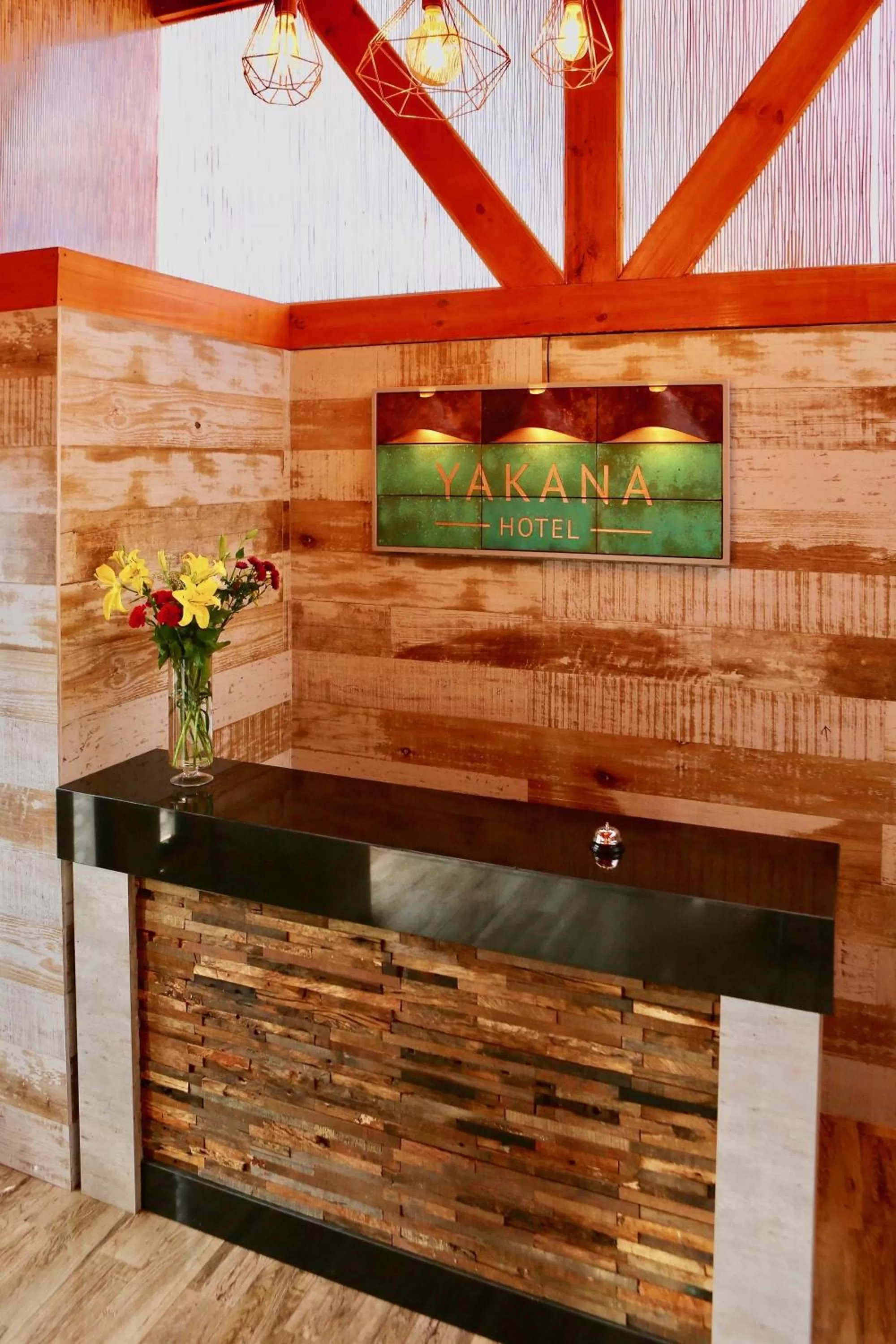 Lobby or reception in Yakana Hotel