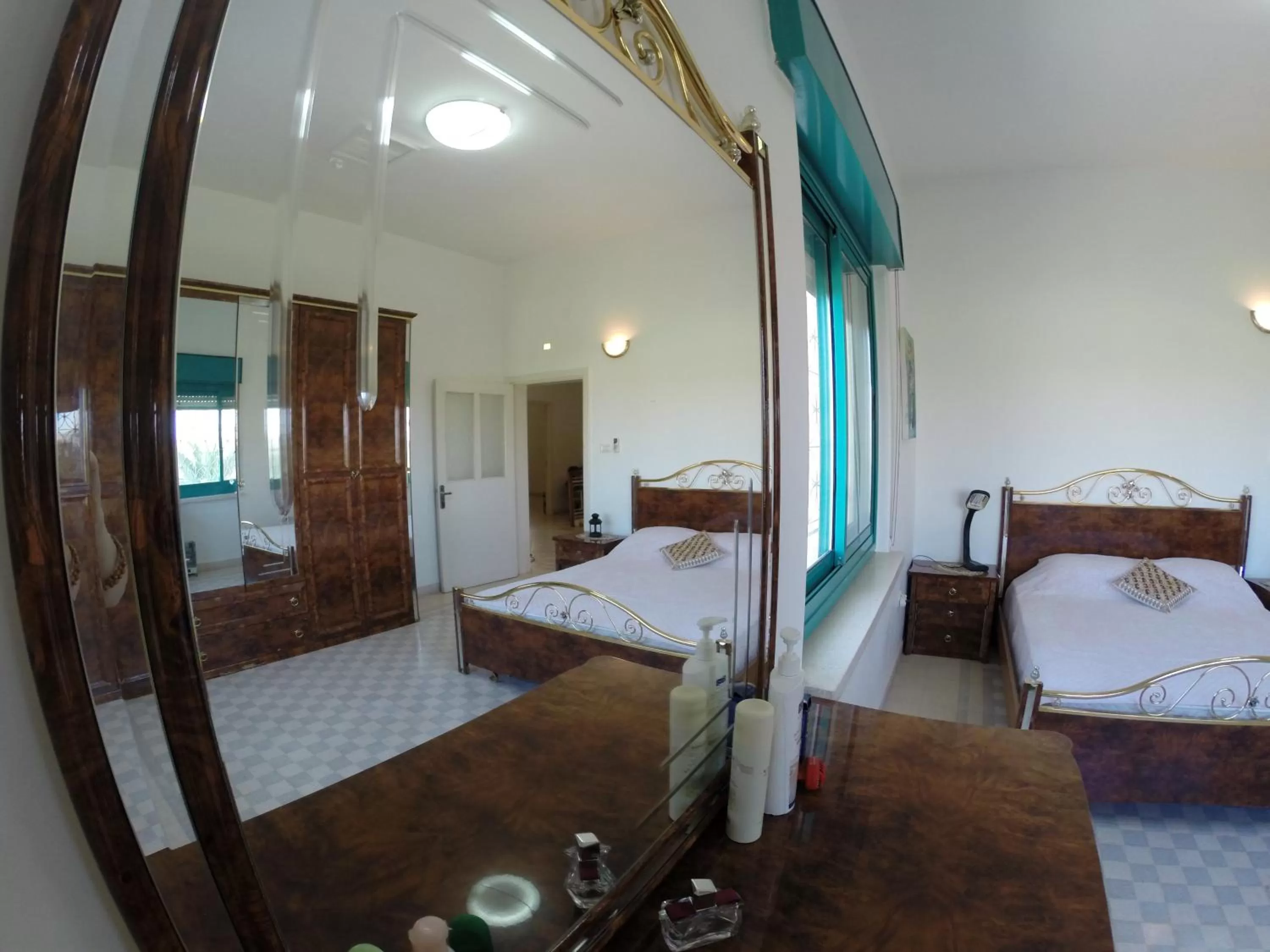 Decorative detail, Bed in Auberg-Inn Guesthouse