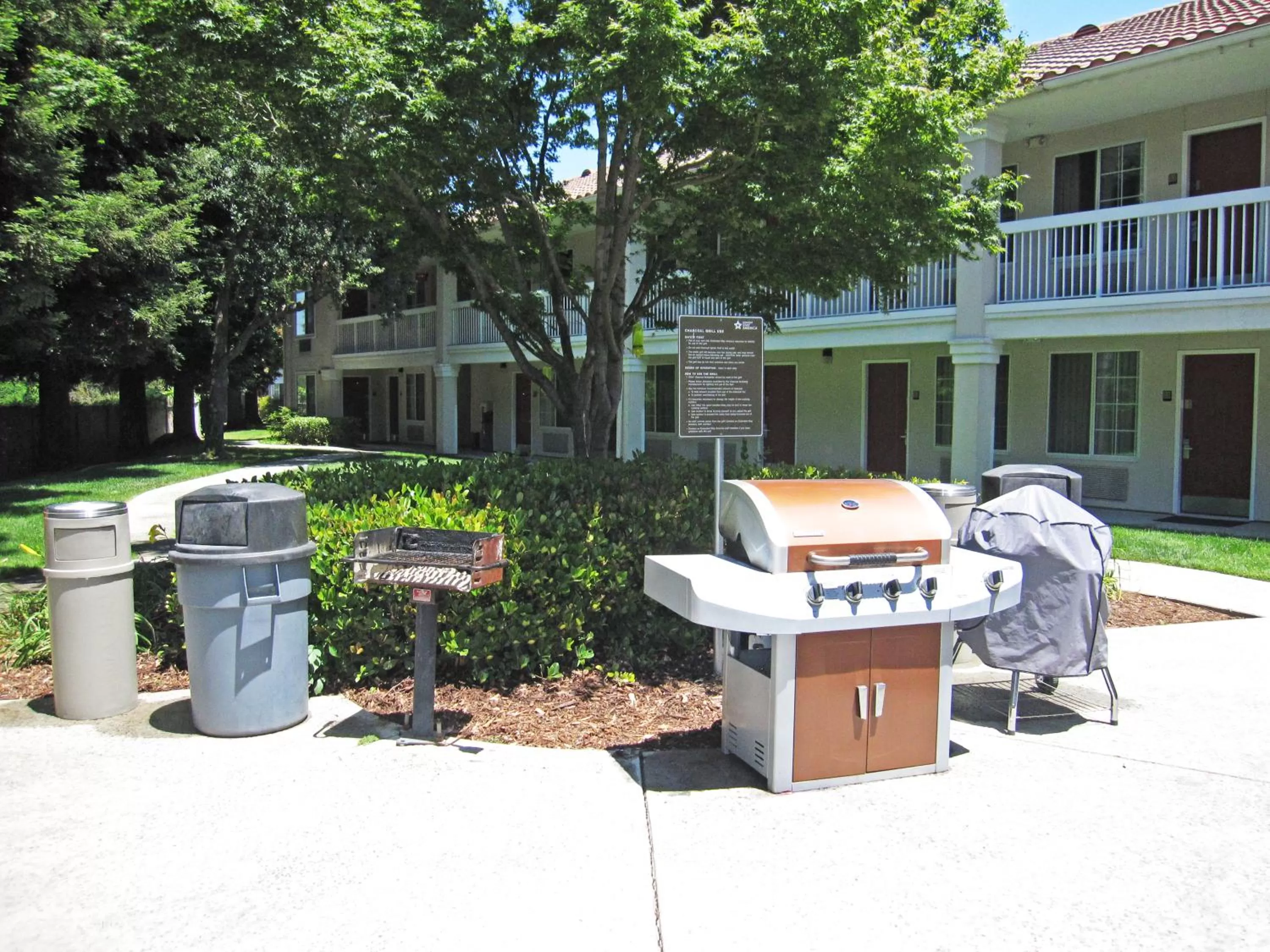 BBQ facilities in Extended Stay America Suites - San Jose - Mountain View