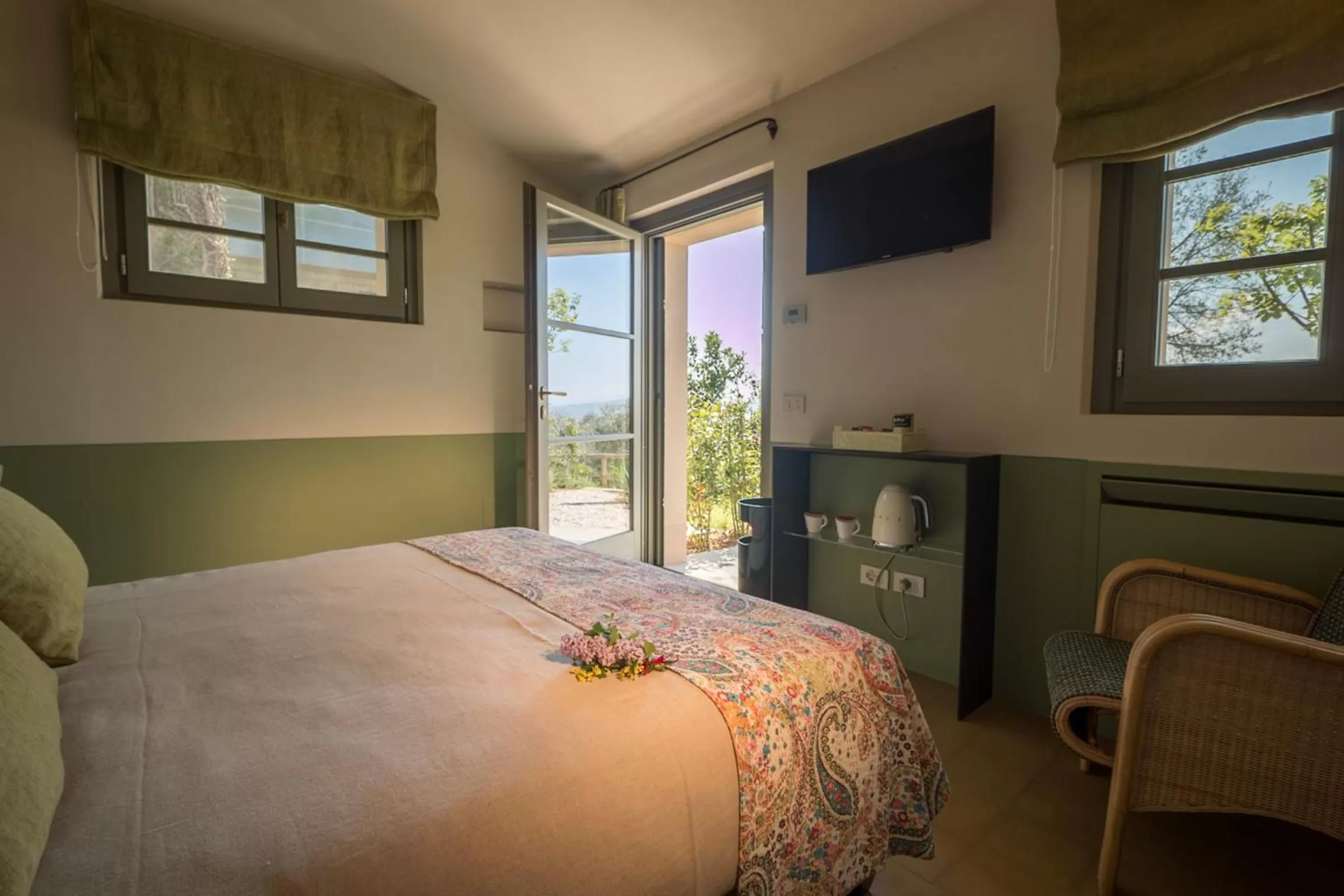 Photo of the whole room, Bed in A440 in Tuscany