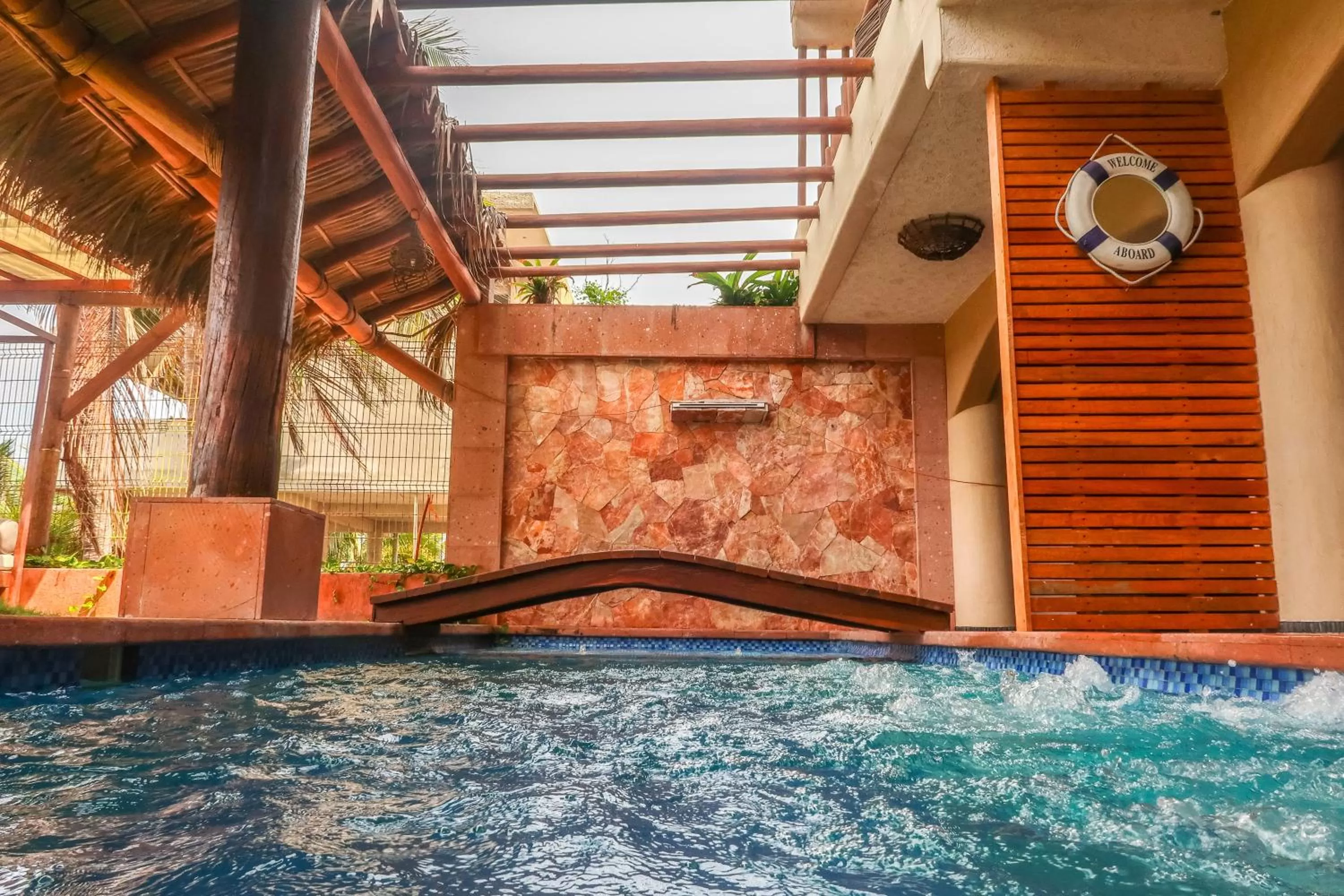 Swimming pool in Hotel Villas Punta Blanca