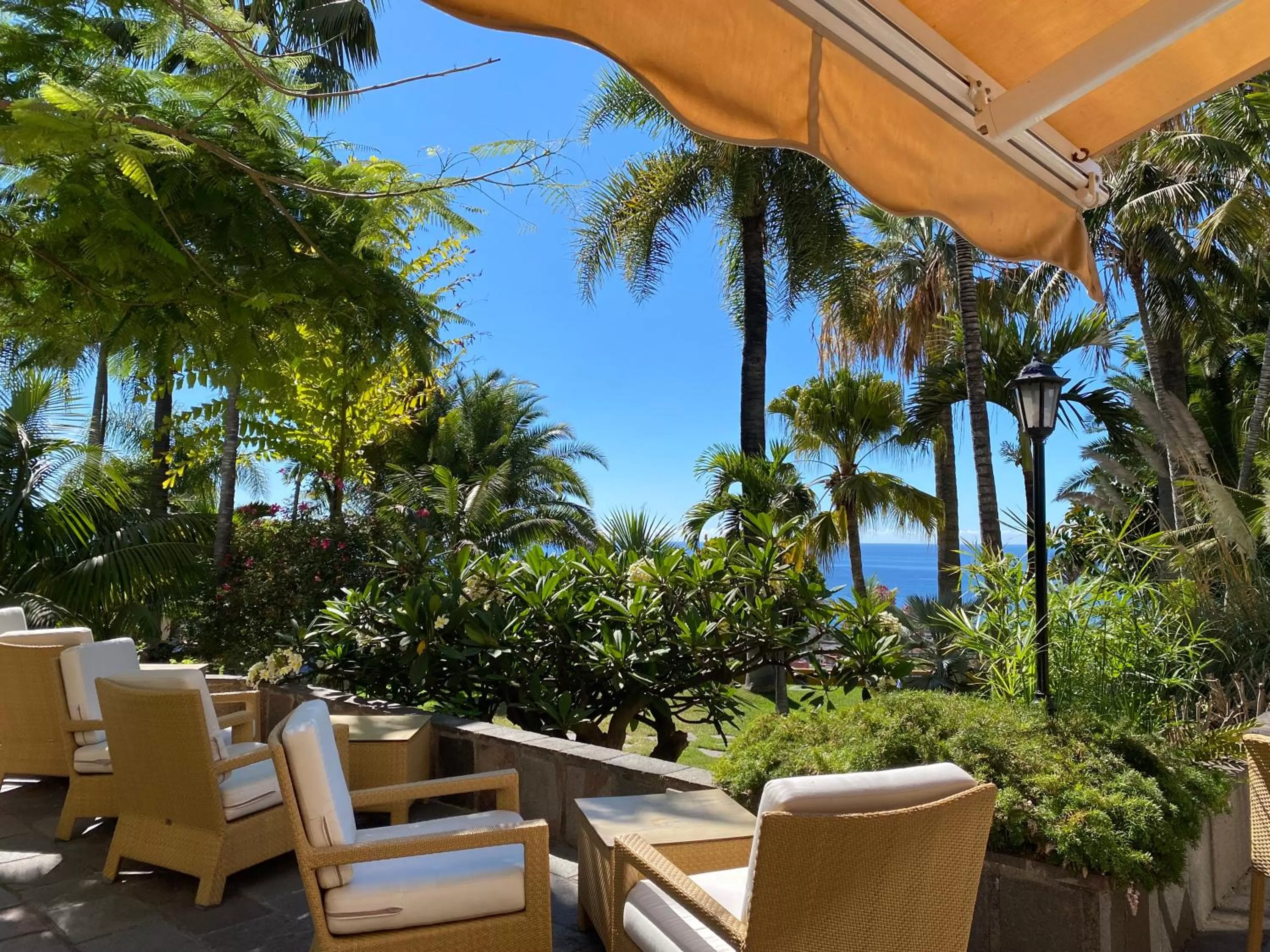 Restaurant/places to eat in Hotel Tigaiga