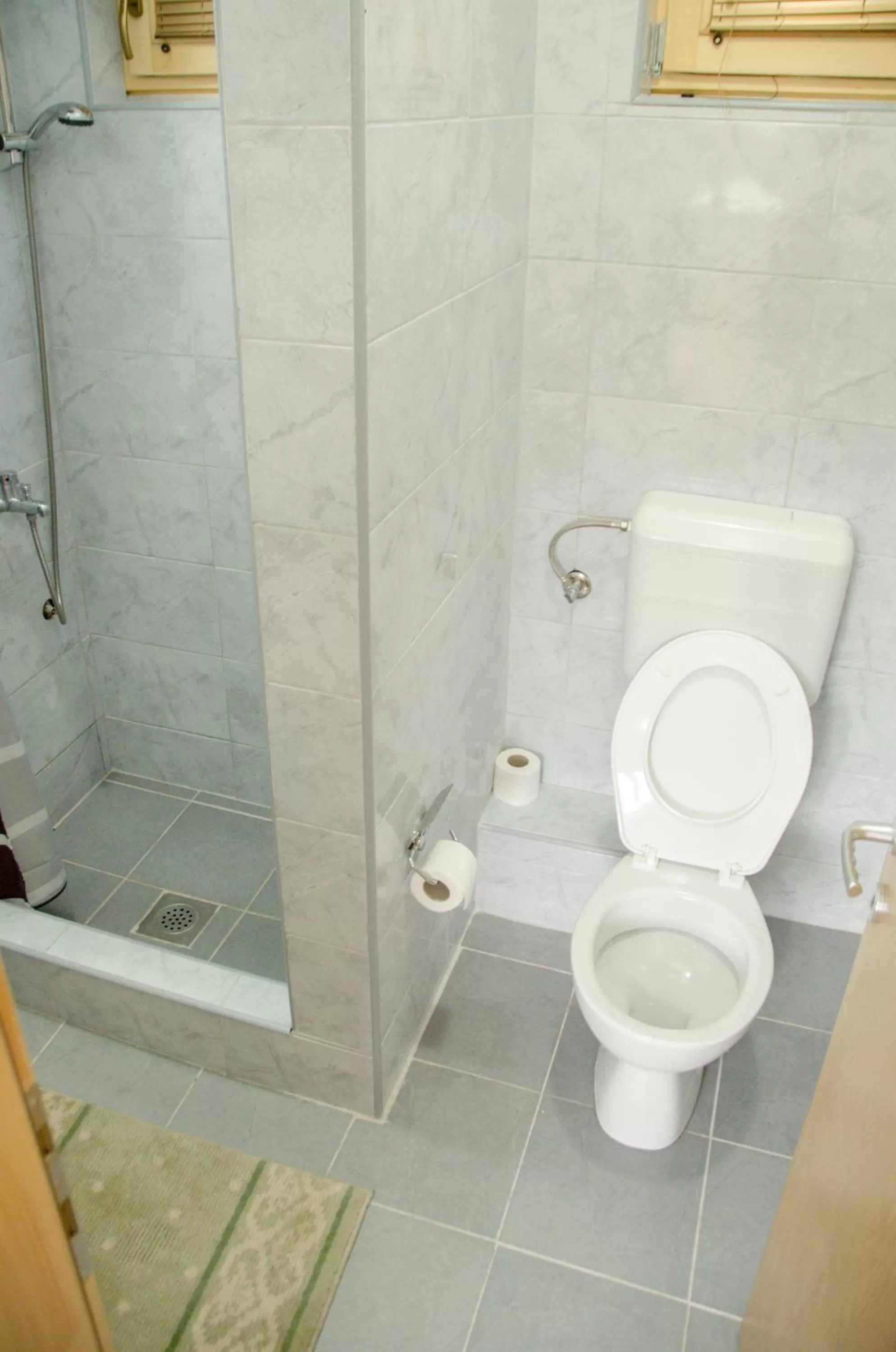 Decorative detail, Bathroom in Bed & Breakfast KUM