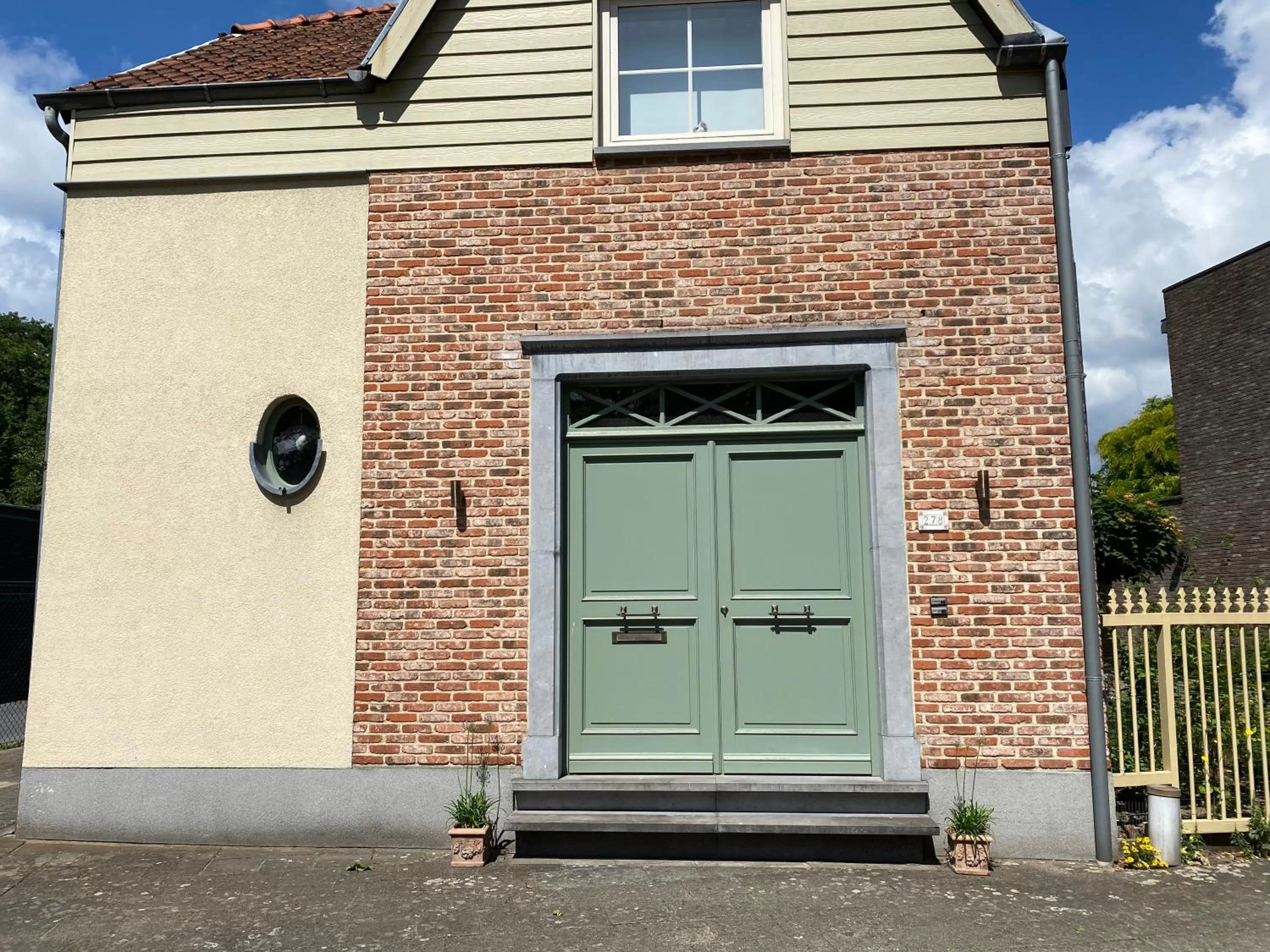 Property building in B & B Simme Zimme