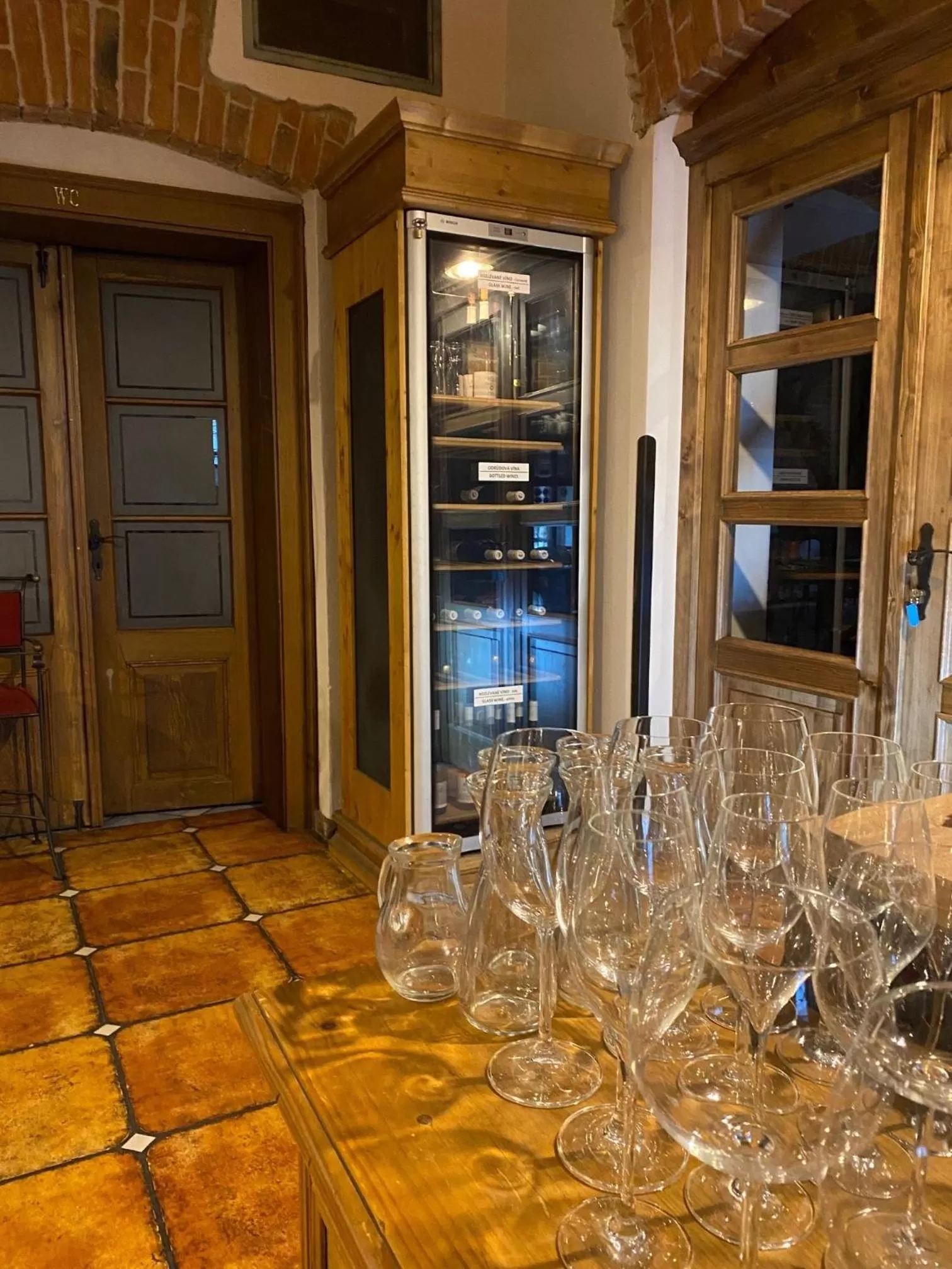 Hotel and restaurant Via Ironia