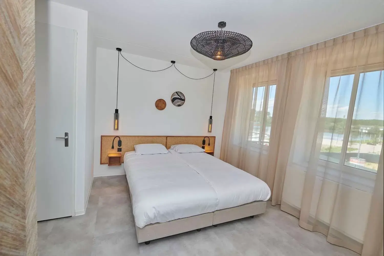 Studio with Lake View in Parc Maasresidence Thorn Hotel Rooms and Apartments Studio with Lake View in Parc Maasresidence Thorn Hotel Rooms and Apartments