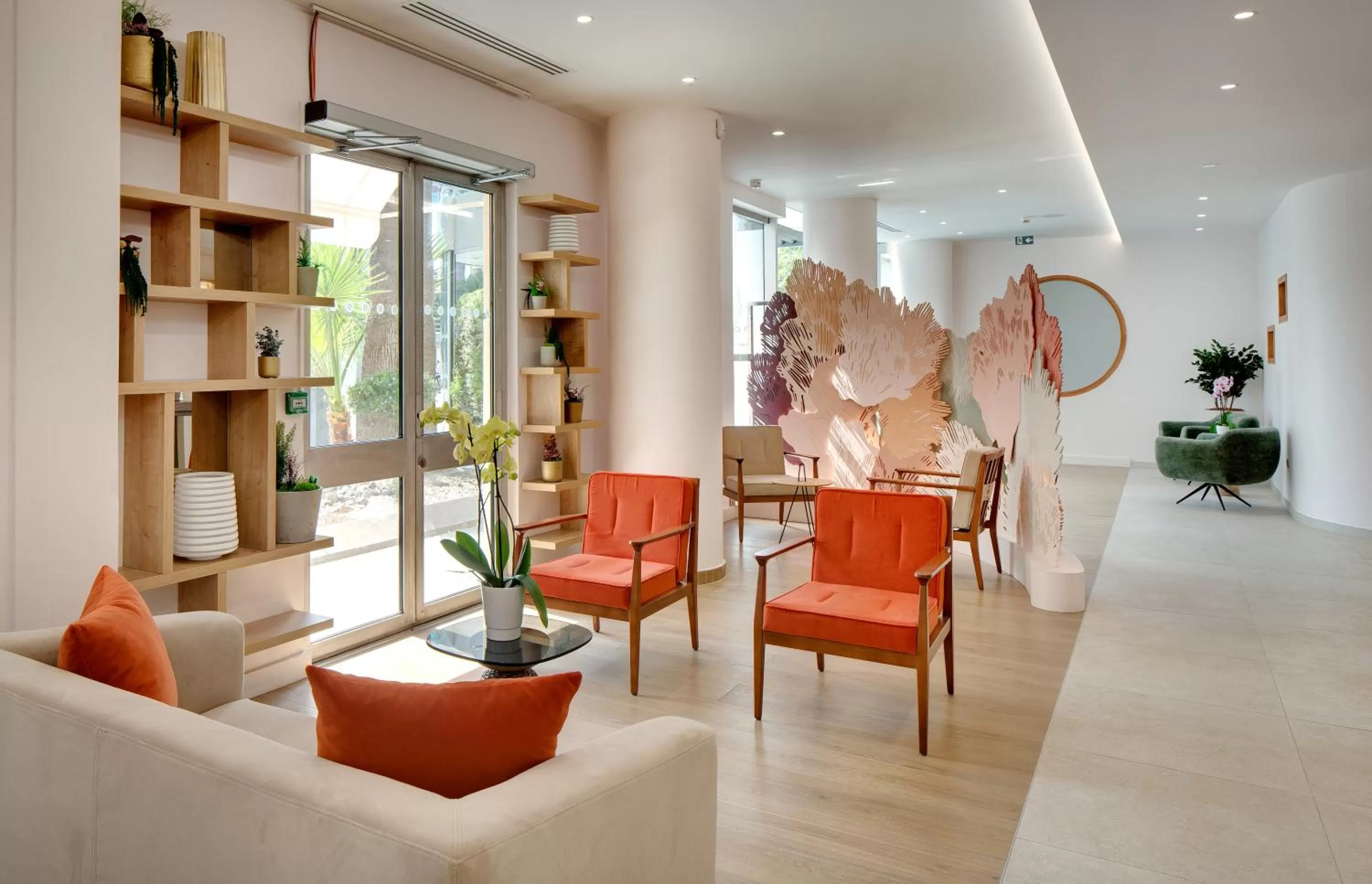 Lobby or reception in Pullman La Pléiade Montpellier Centre