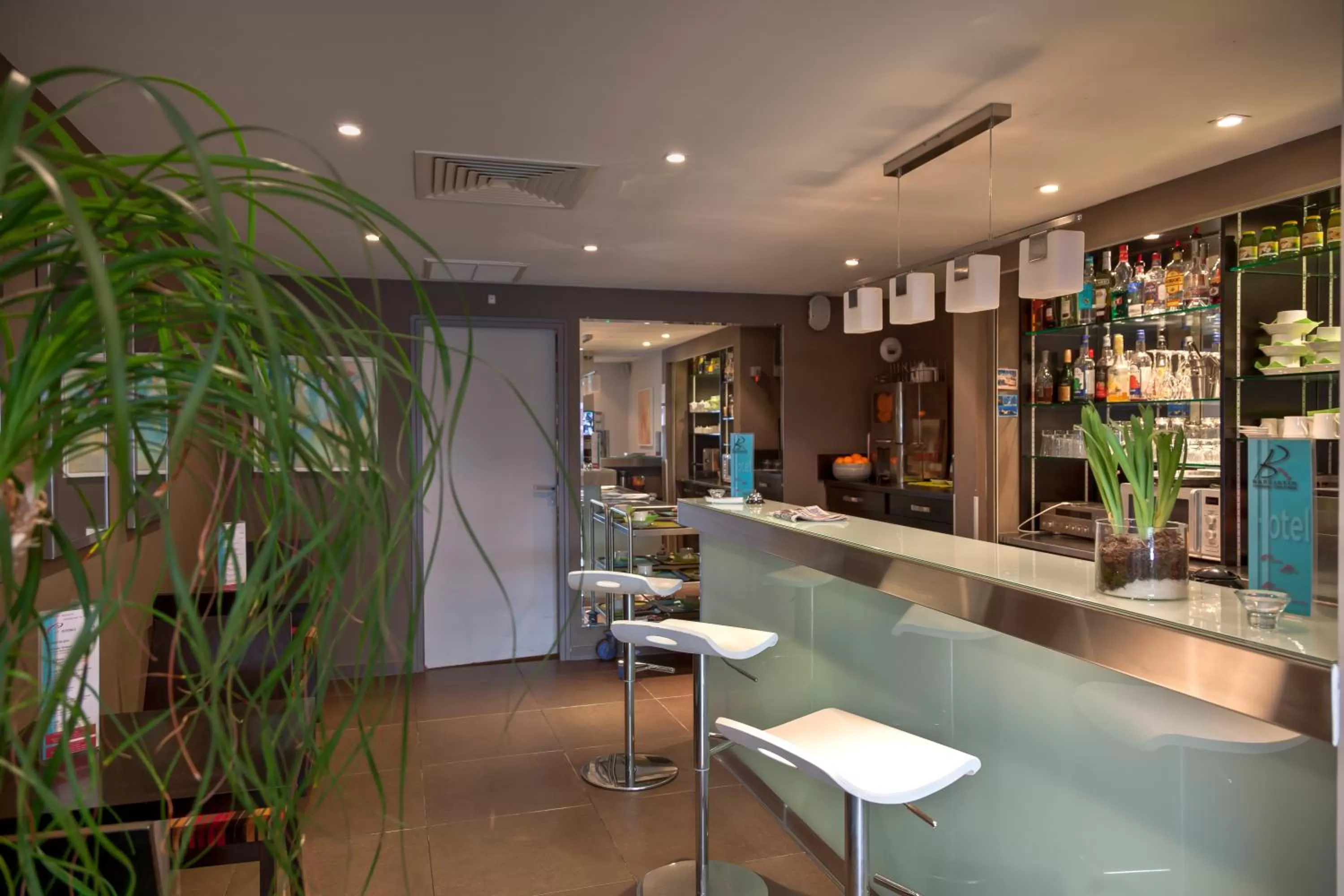 Lounge or bar in Hôtel Baptistin