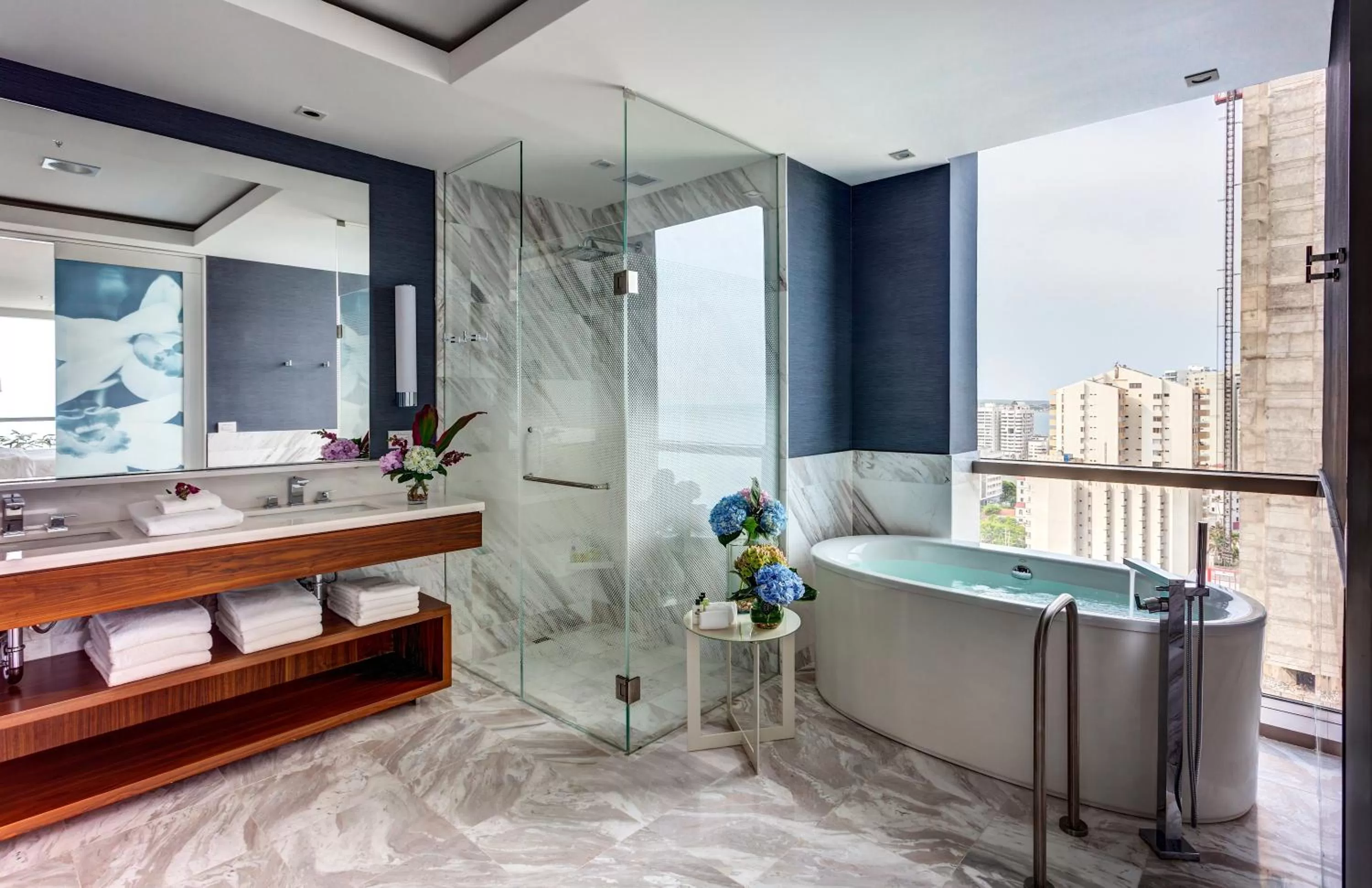 Bathroom in Hotel InterContinental Cartagena by IHG