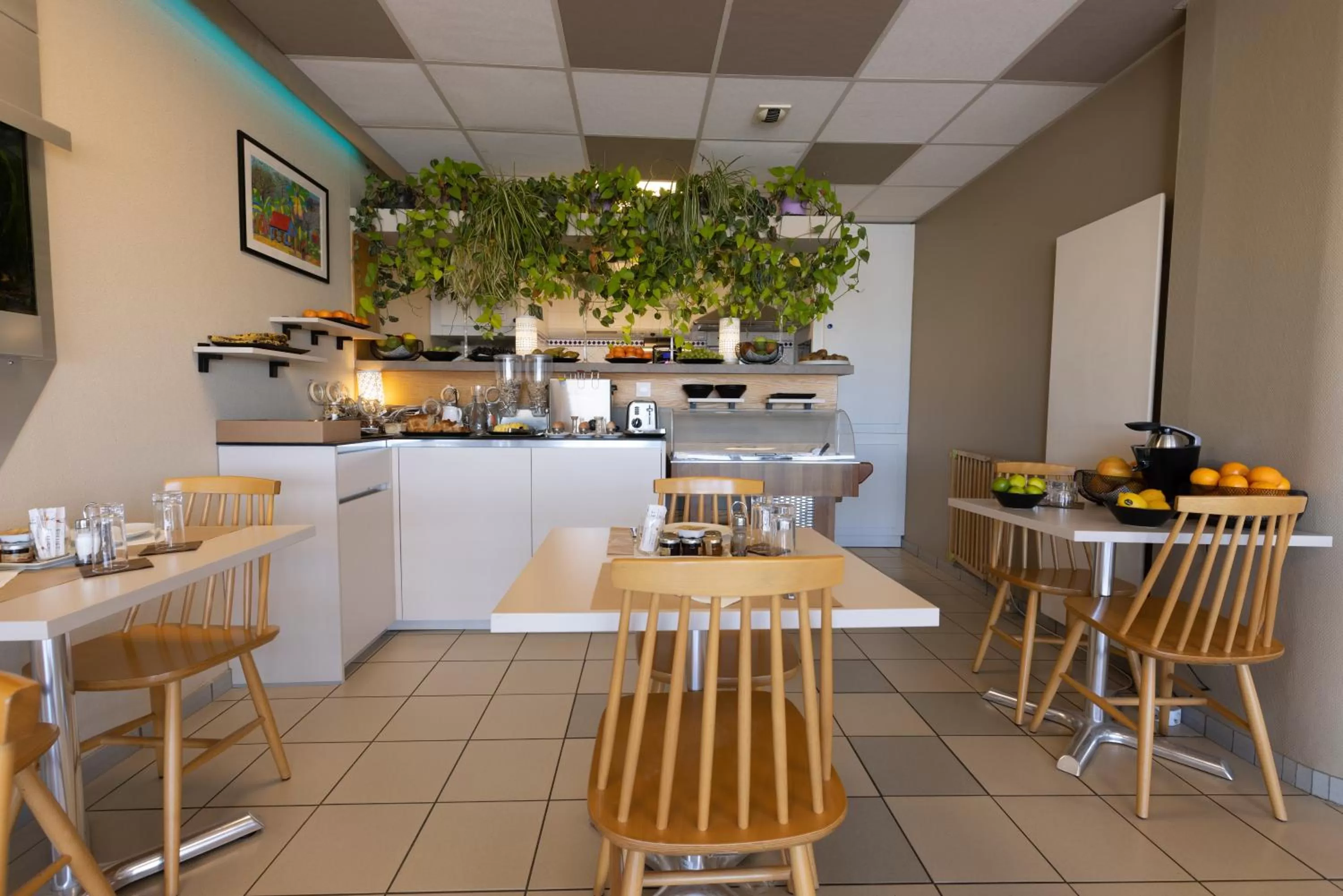 Breakfast in Logis Hôtel Rêve de Sable