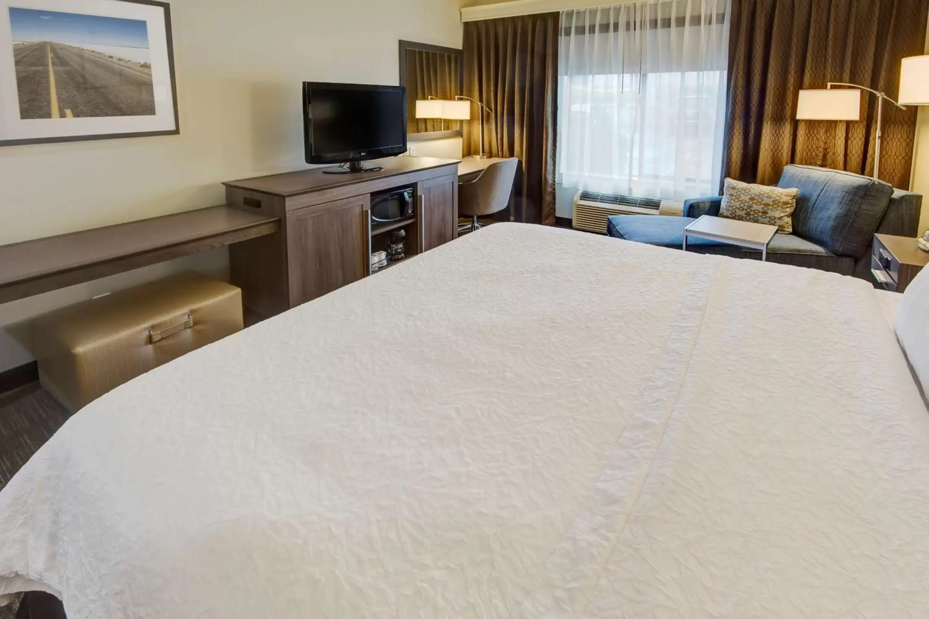 King Room - Non-Smoking in Hampton Inn Salt Lake City-Layton King Room - Non-Smoking in Hampton Inn Salt Lake City-Layton