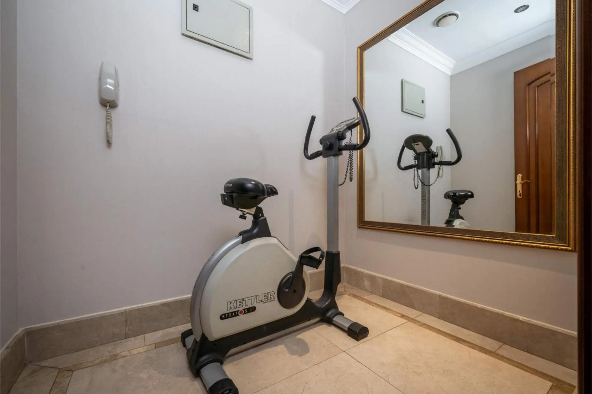 Fitness centre/facilities in The Central Palace Taksim