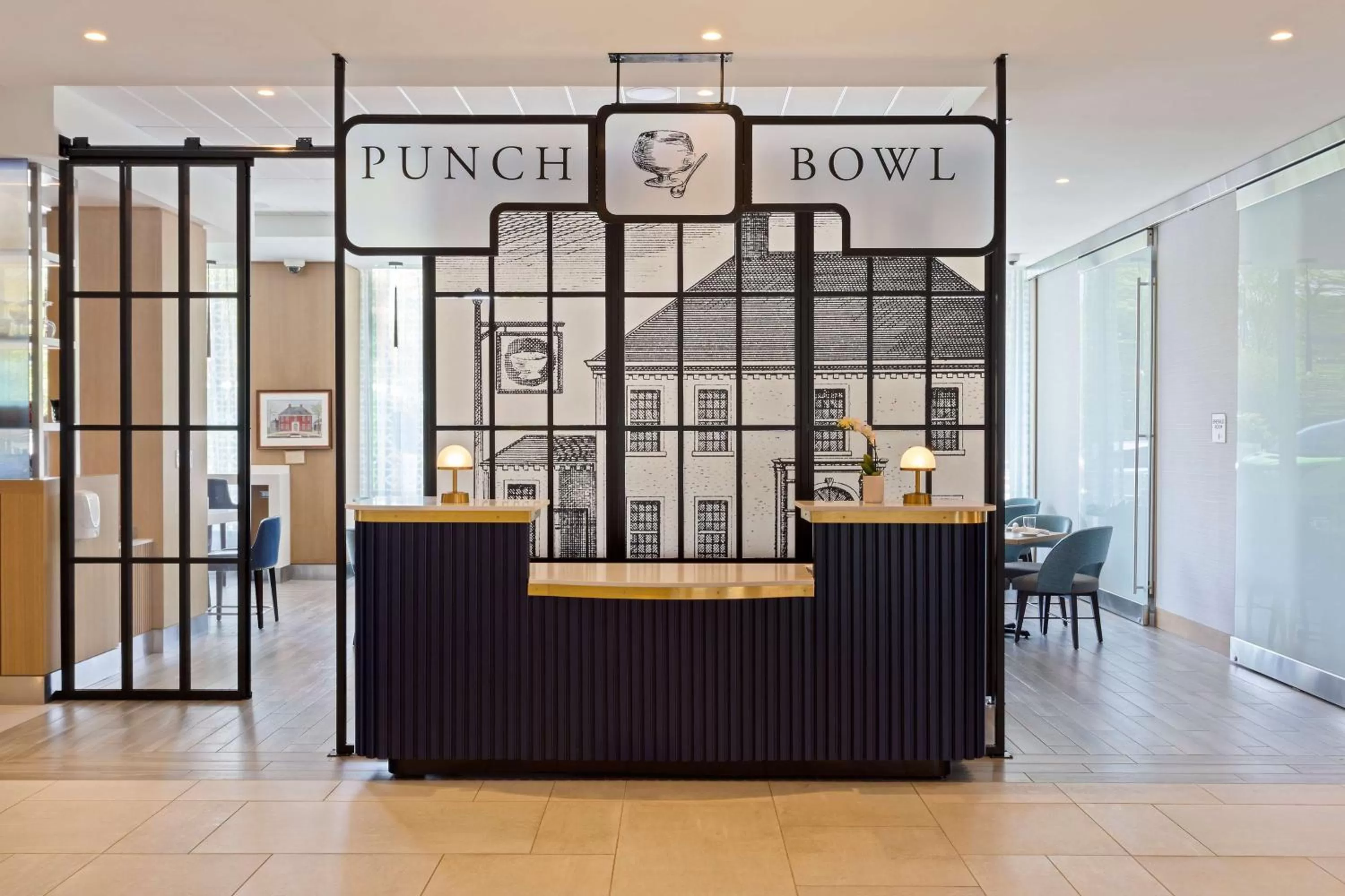 Dining area in Hilton Garden Inn Boston Brookline, Ma