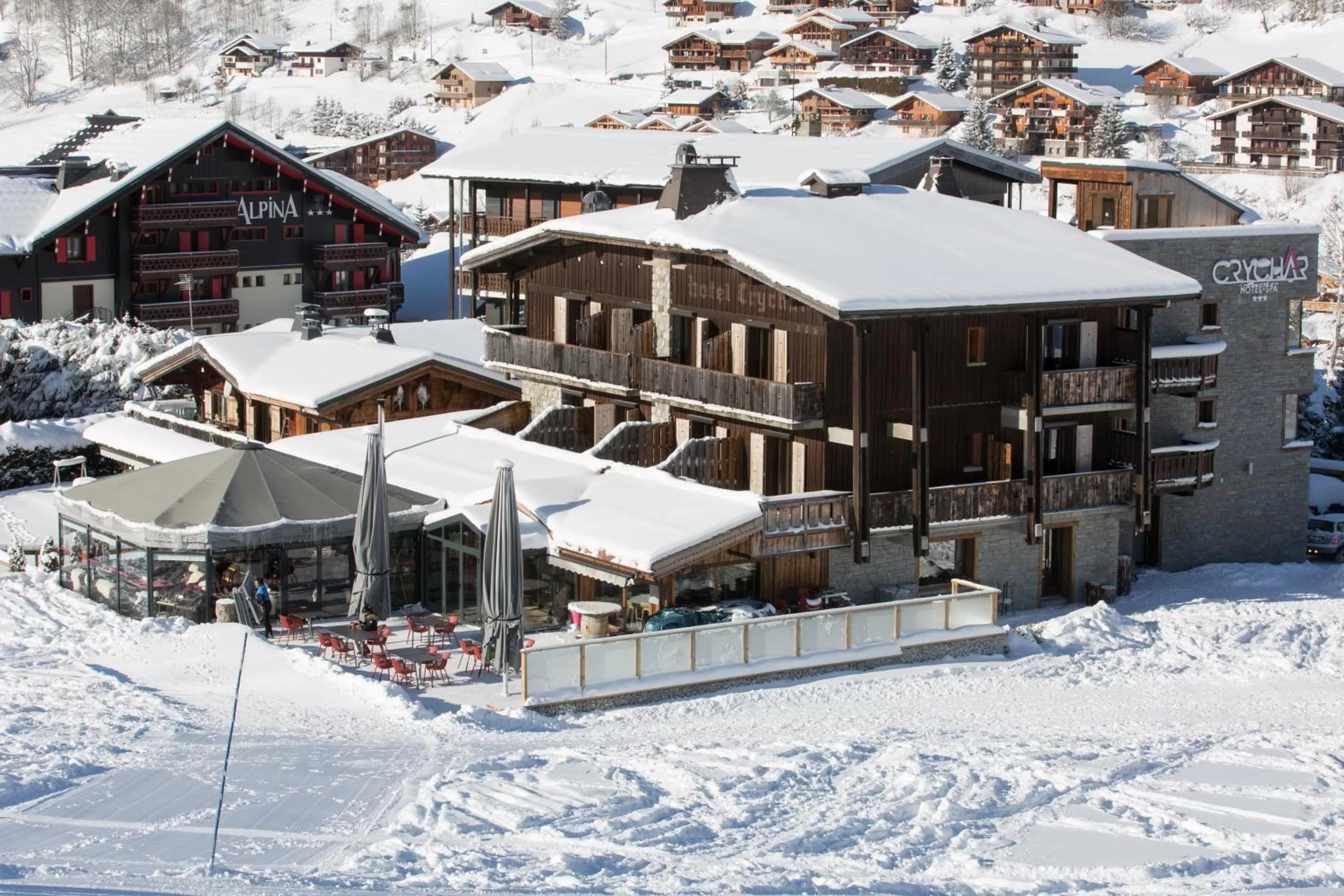 Facade/entrance in Hôtel Spa Crychar