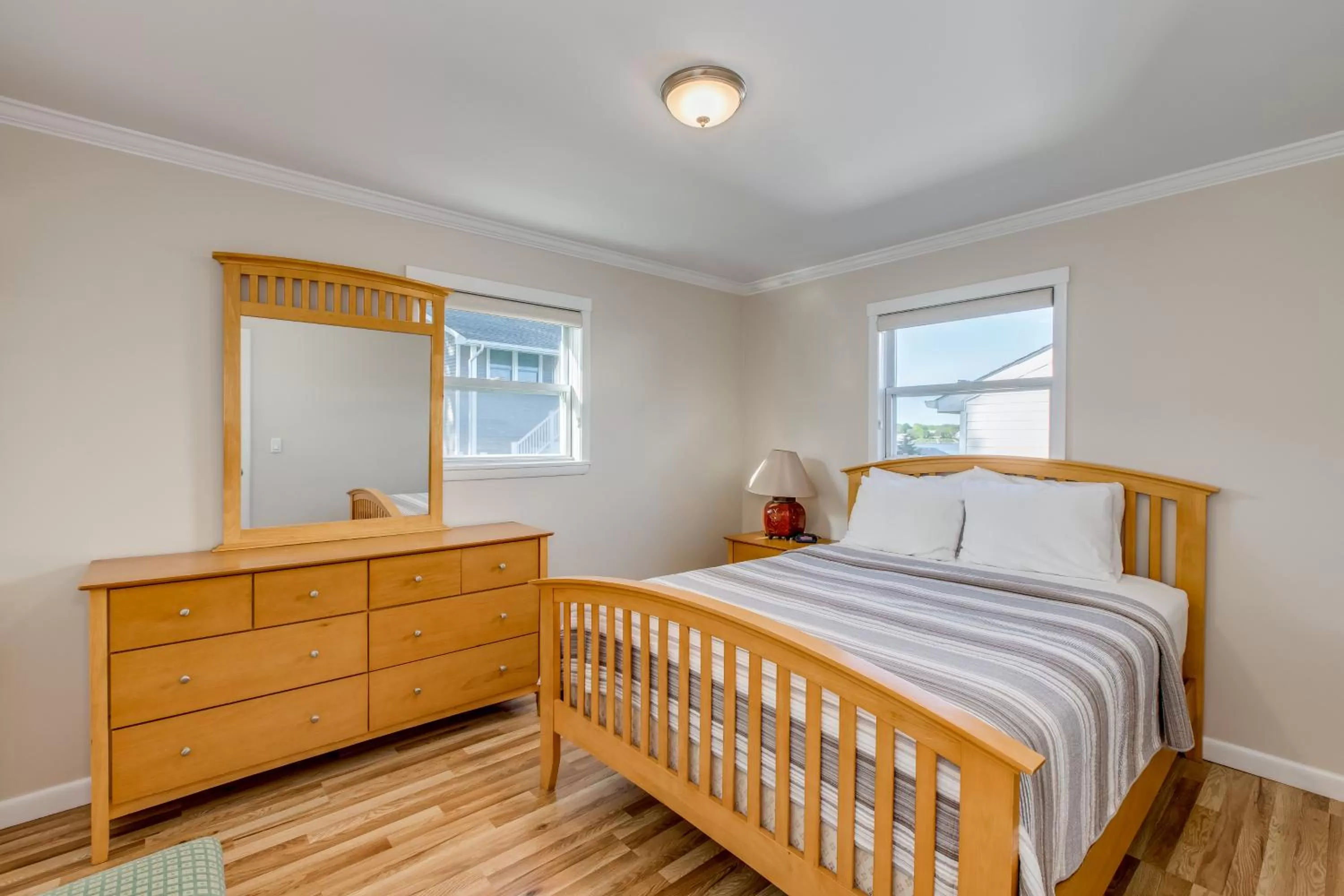 Bed in Colonial Shores Resort