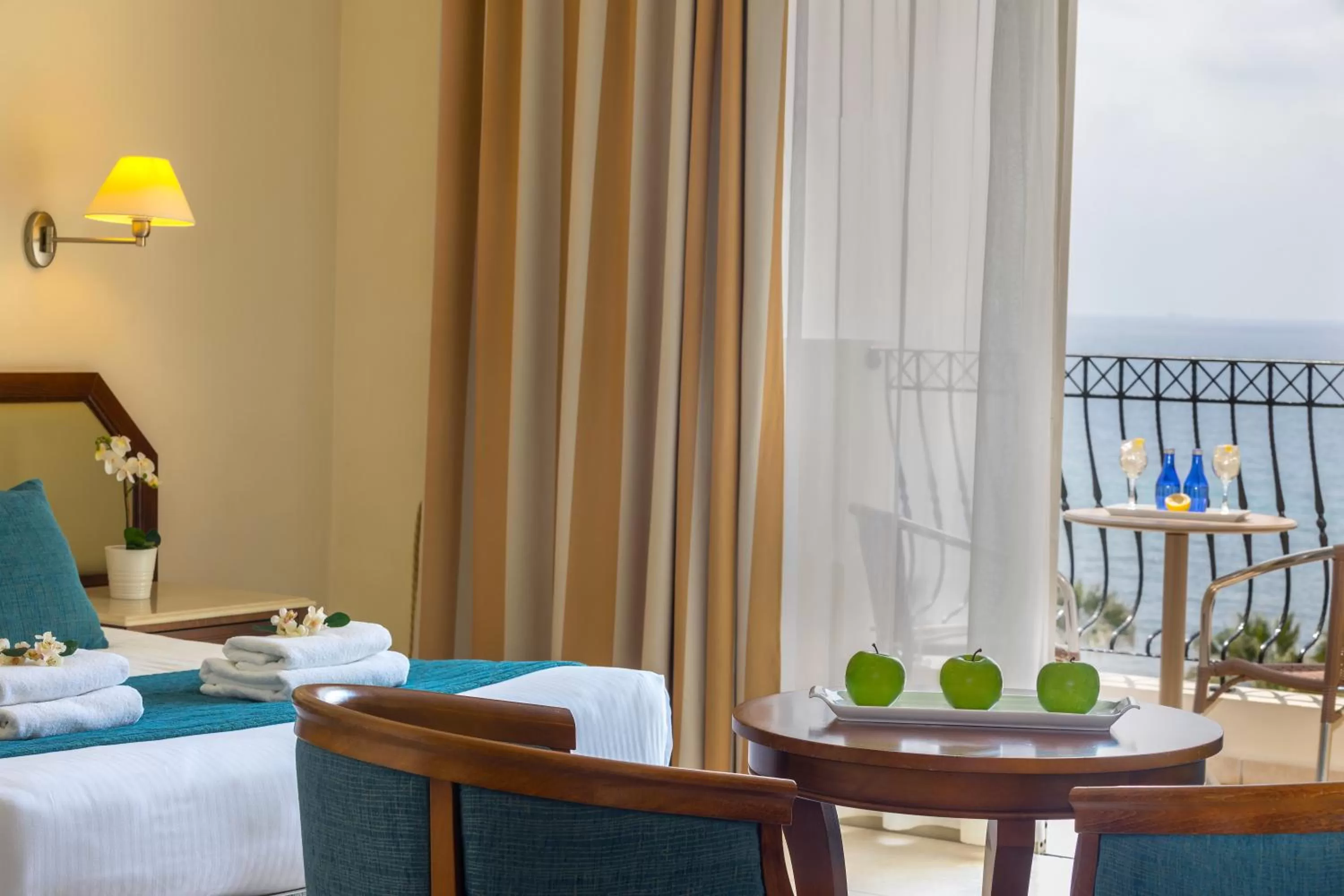 View (from property/room), Bed in Aquamare Beach Hotel & Spa