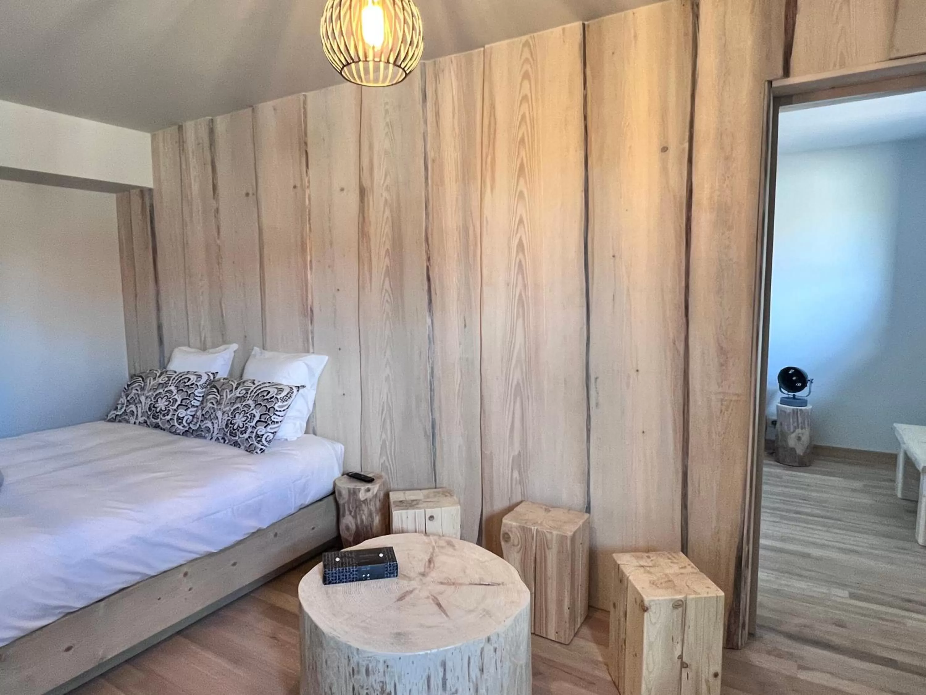 Bed in Hôtel En Tilleul