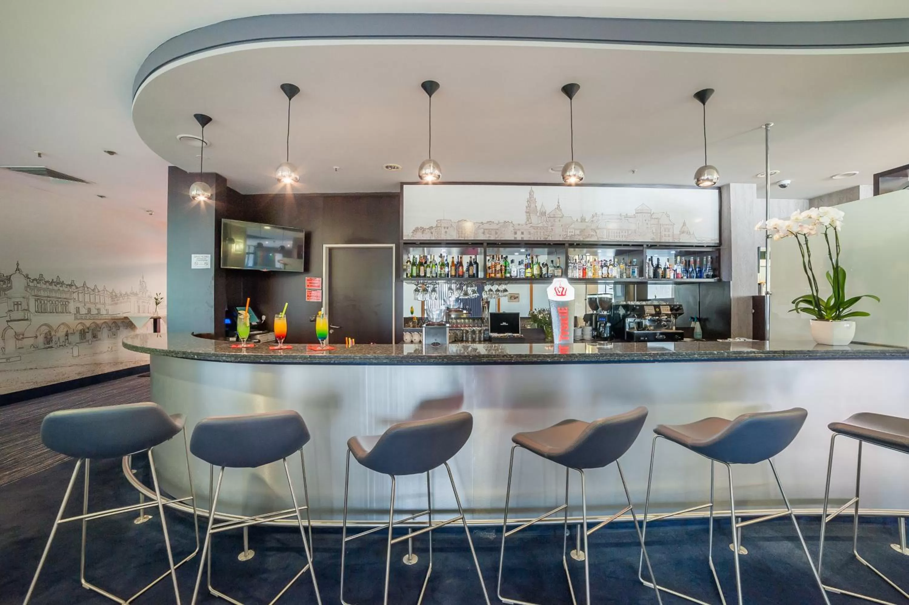 Lounge or bar in Express Kraków Hotel