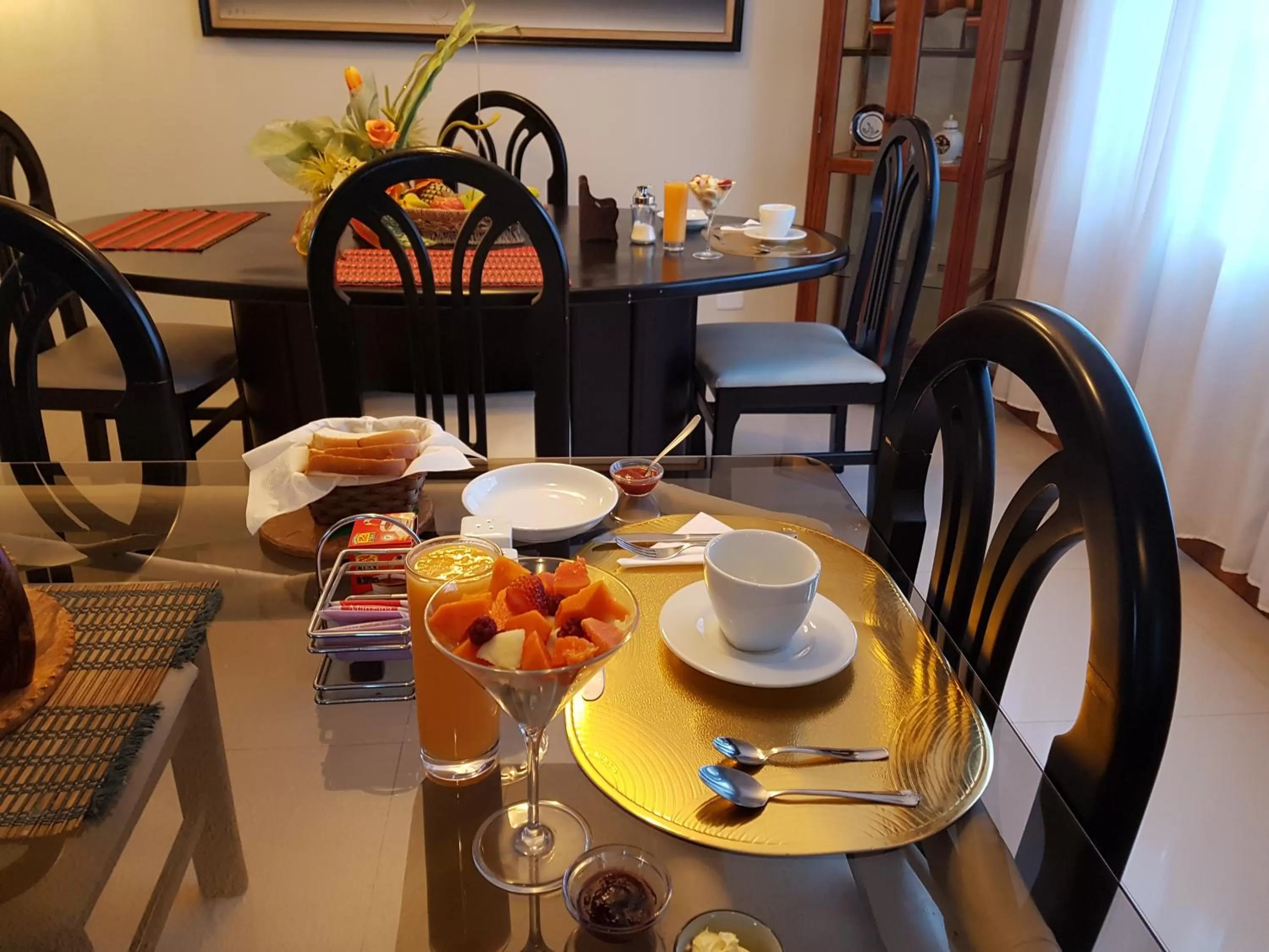 Breakfast, Restaurant/Places to Eat in Bed and Breakfast La Uvilla