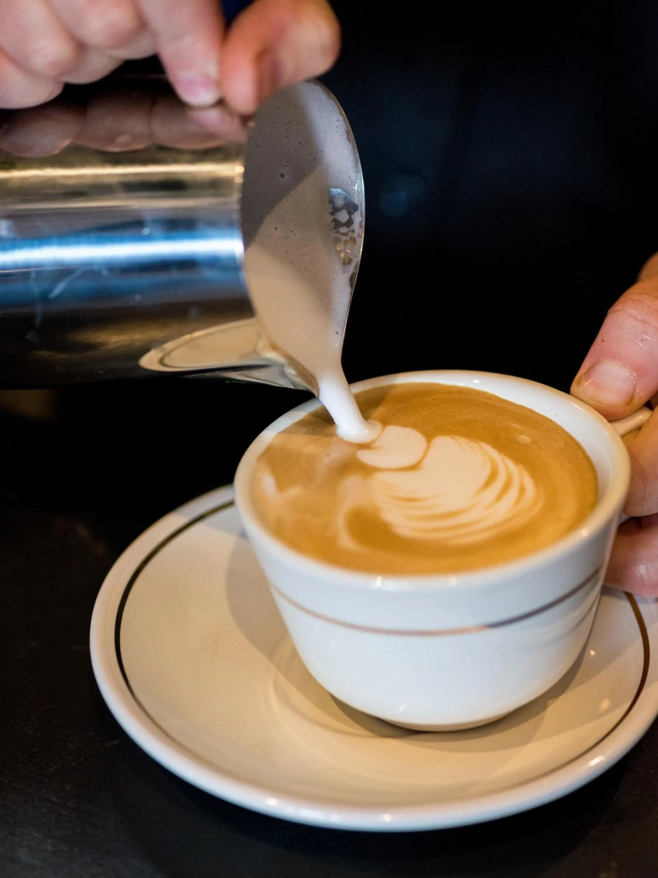 Food and drinks in The Perle Oban Hotel & Spa