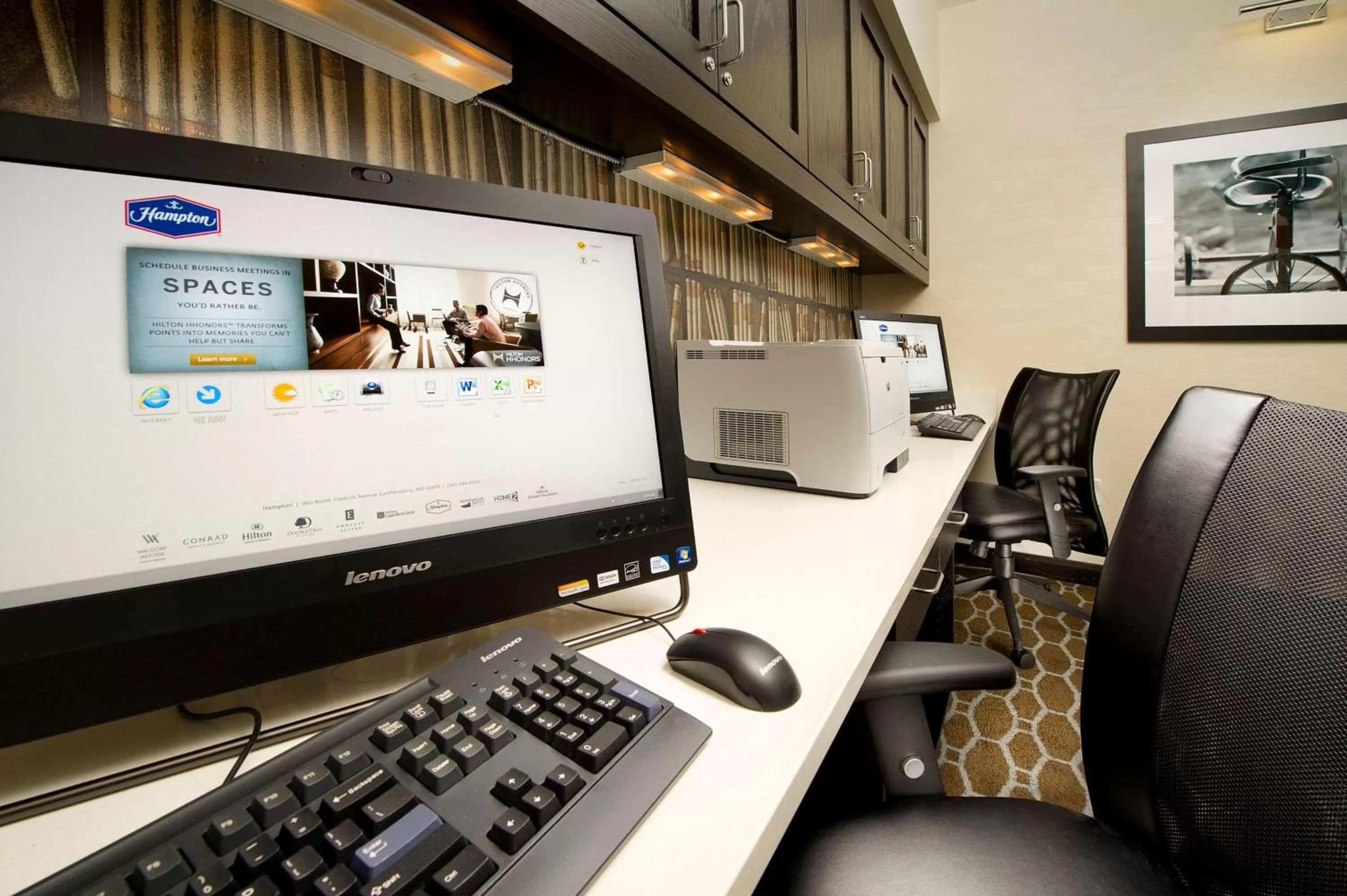 Business facilities in Hampton Inn and Suites Washington DC North/Gaithersburg