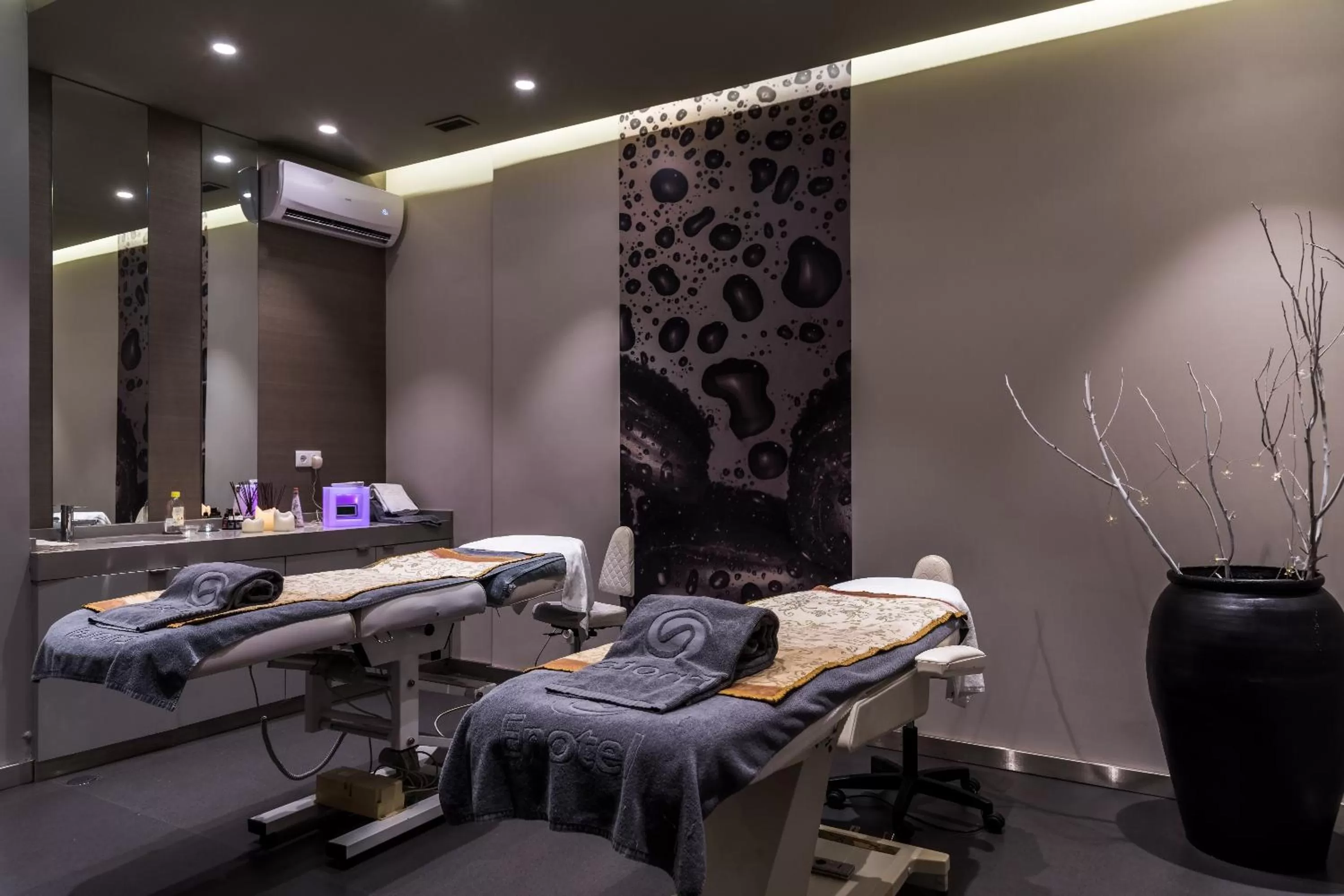 Massage in Enotel Magnólia