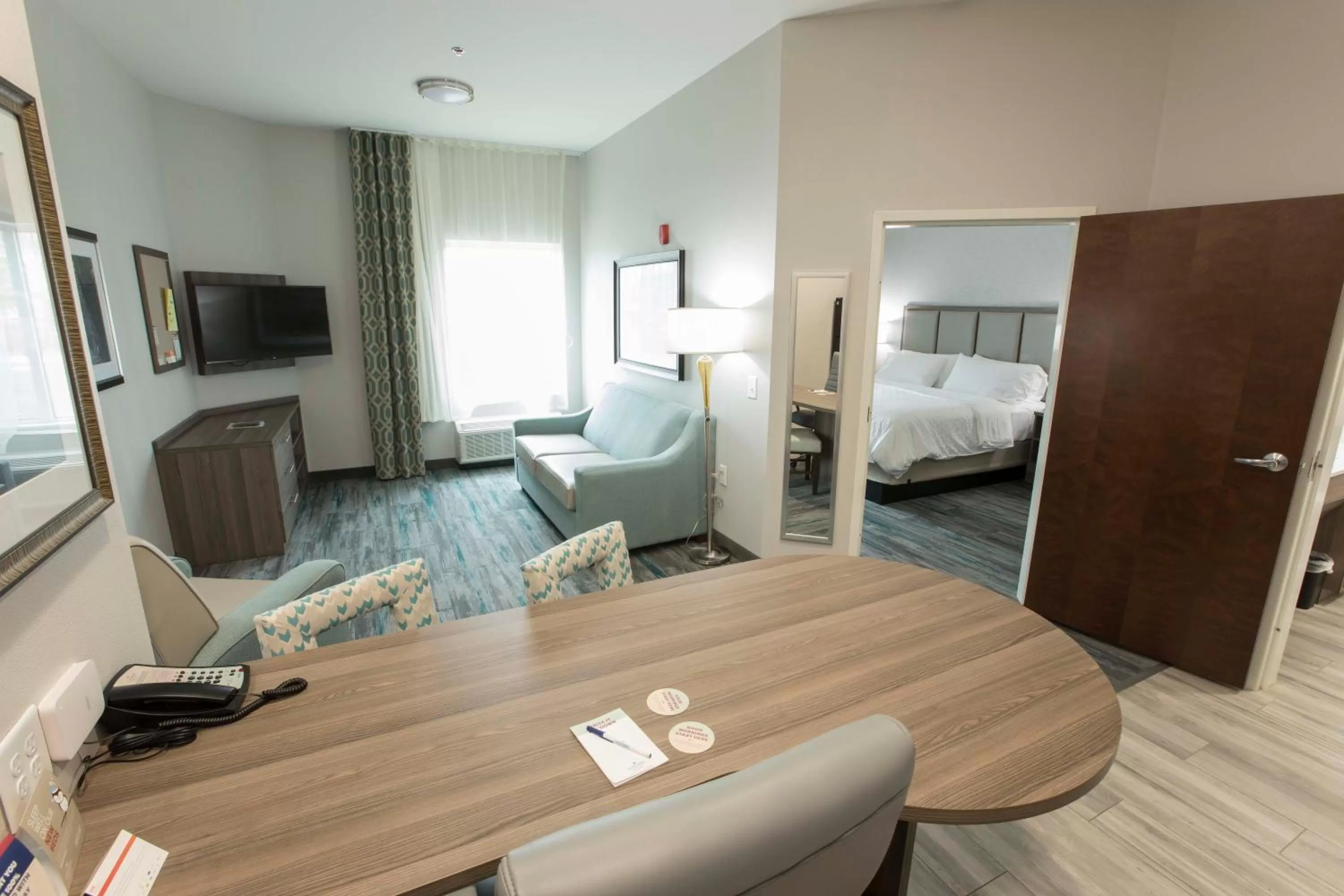 Photo of the whole room, Bed in Candlewood Suites - McDonough by IHG
