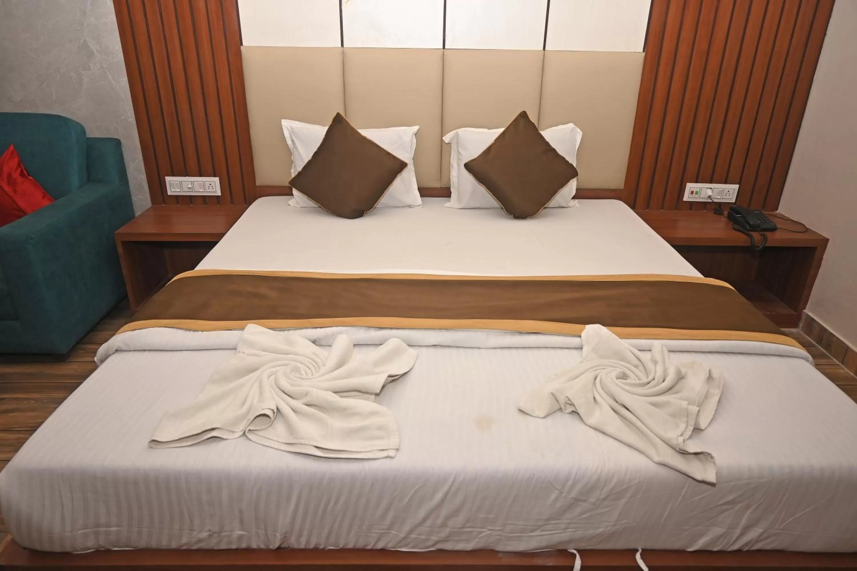 Bed in Royal Sea View