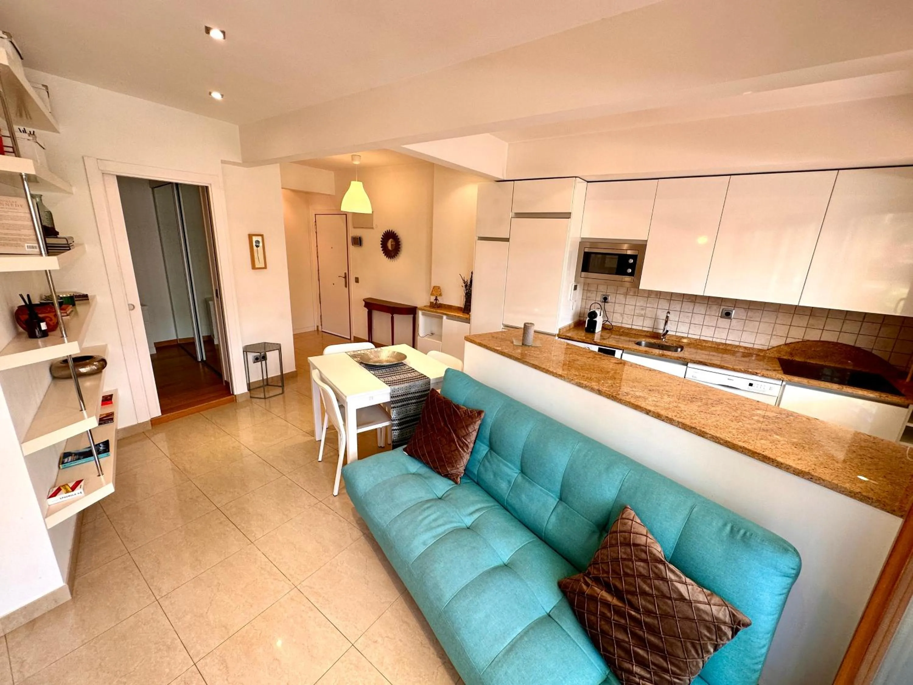 Seating area in Far Home Gran Vía