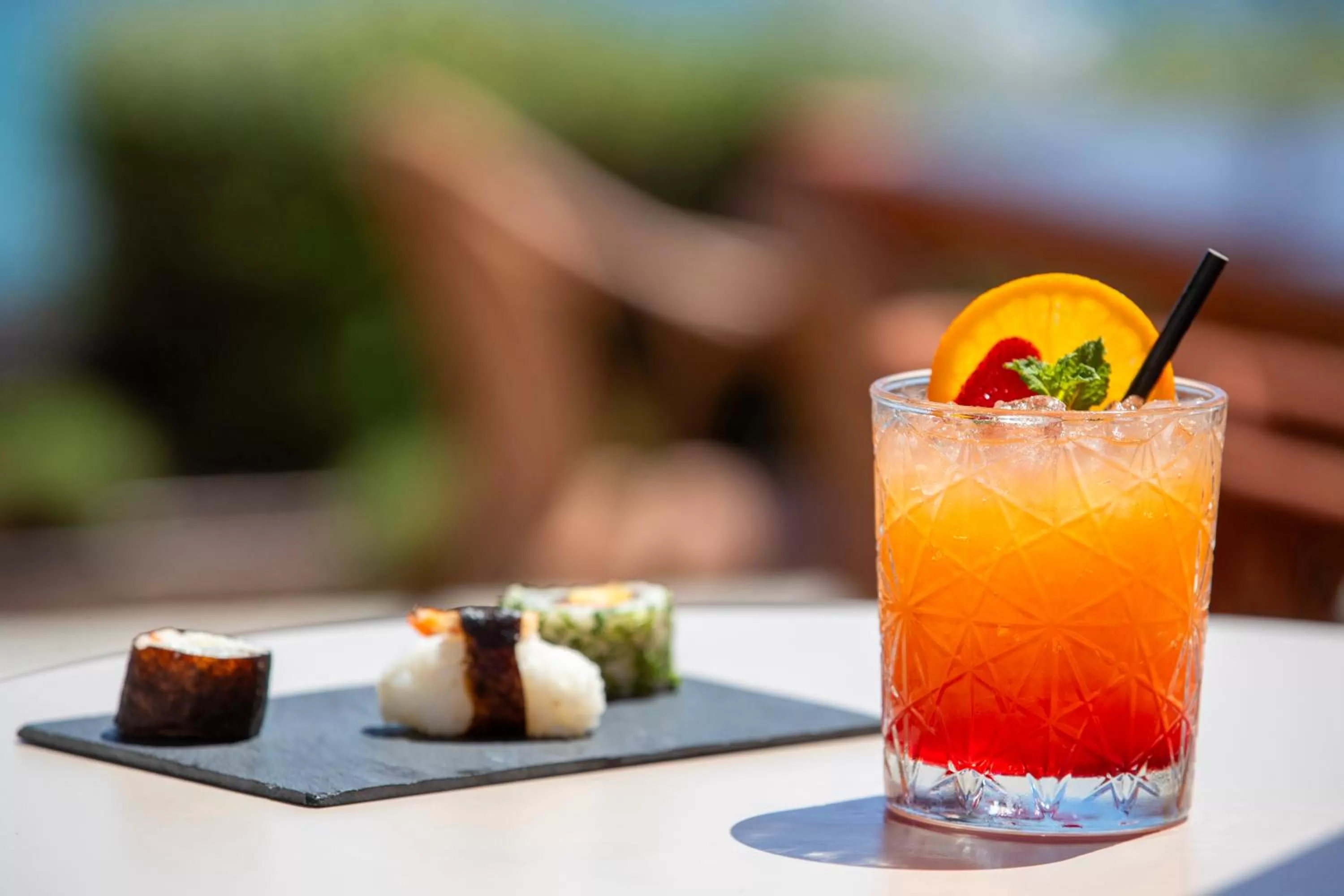 Restaurant/places to eat in Pullman Cannes Mandelieu