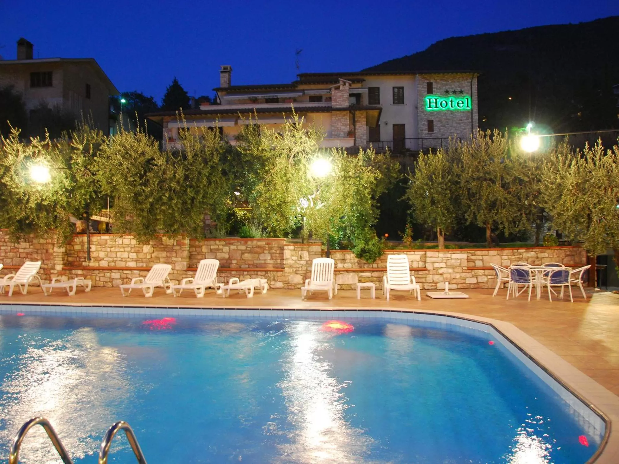 Swimming pool in Hotel La Terrazza RESTAURANT & SPA