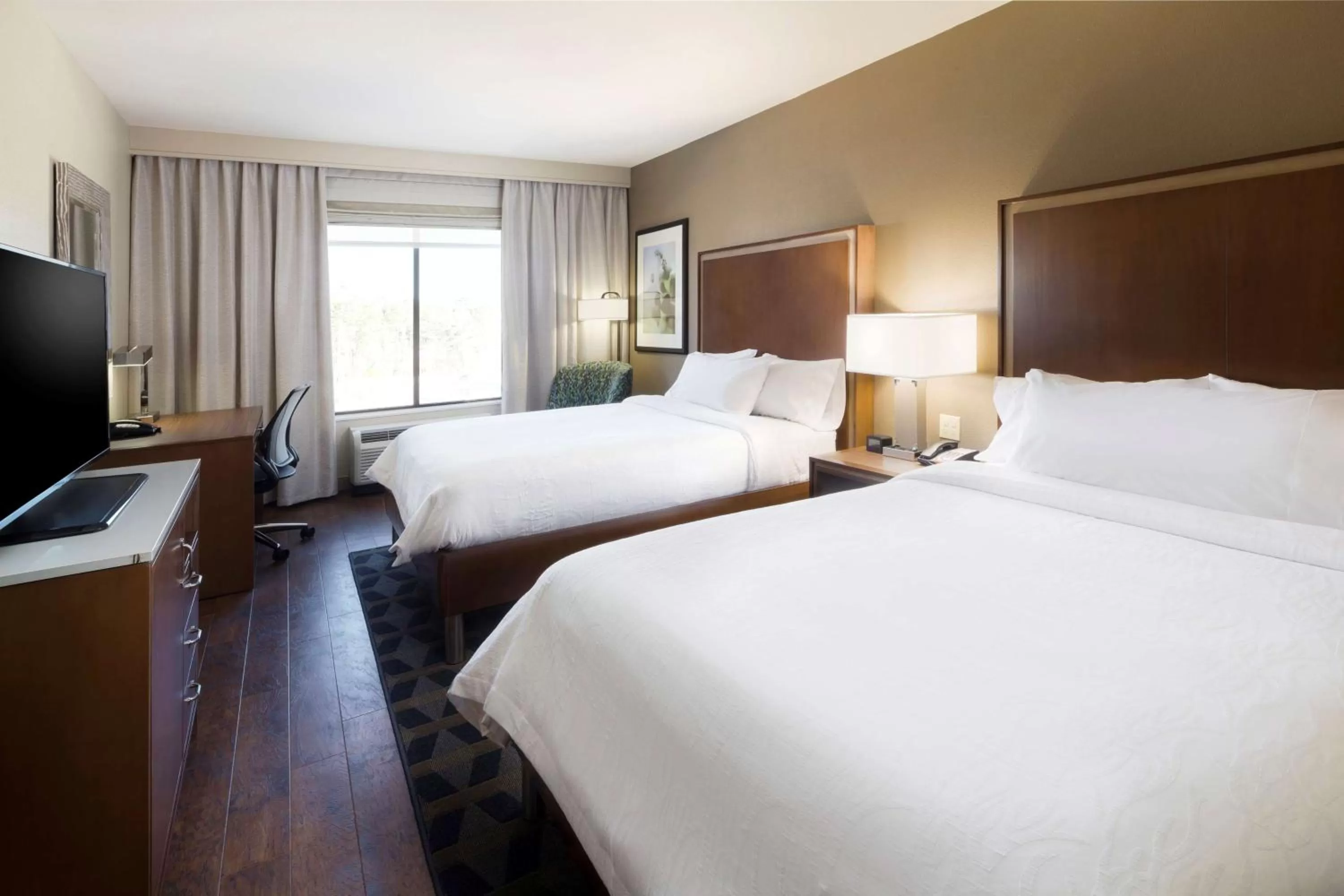 Bed in Longview Hilton Garden Inn