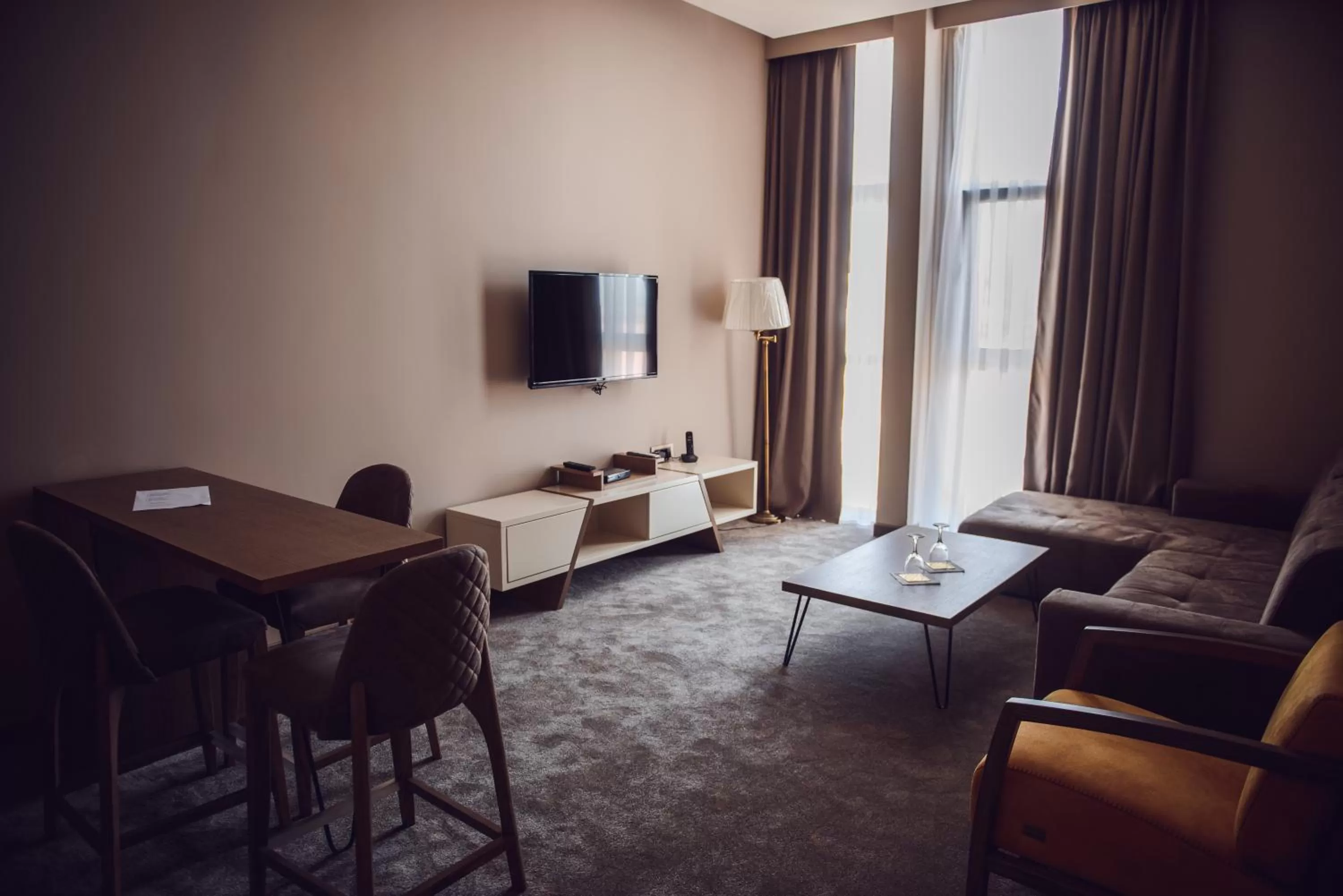 TV/Entertainment Center in Hotel Amor