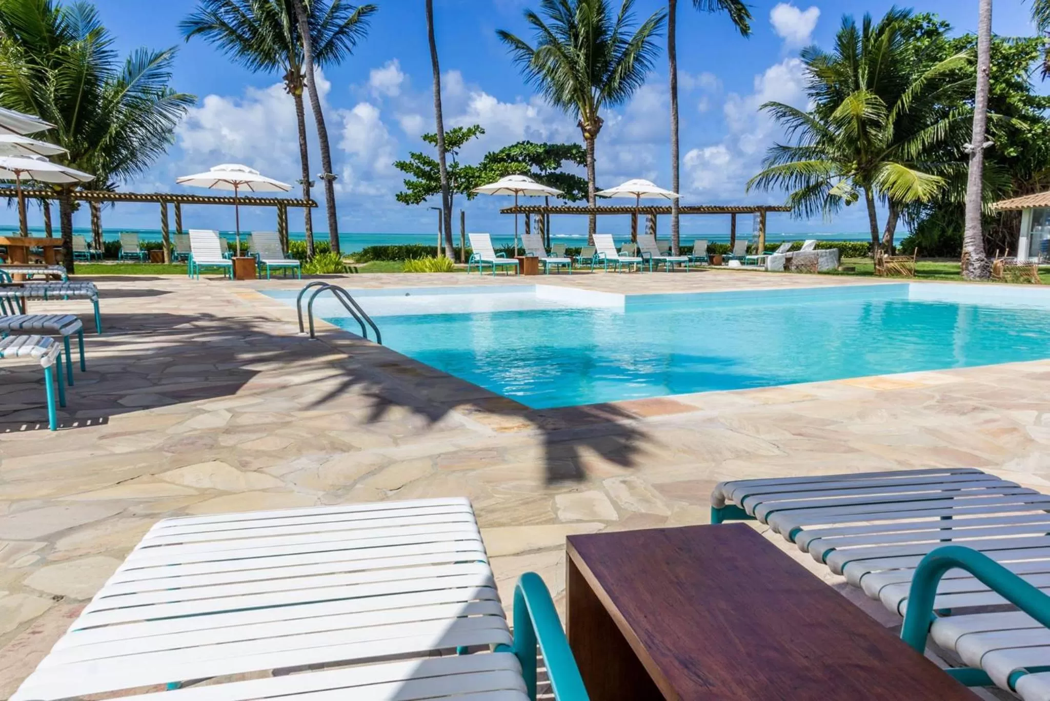Swimming Pool in Pousada Aldeia Beijupirá