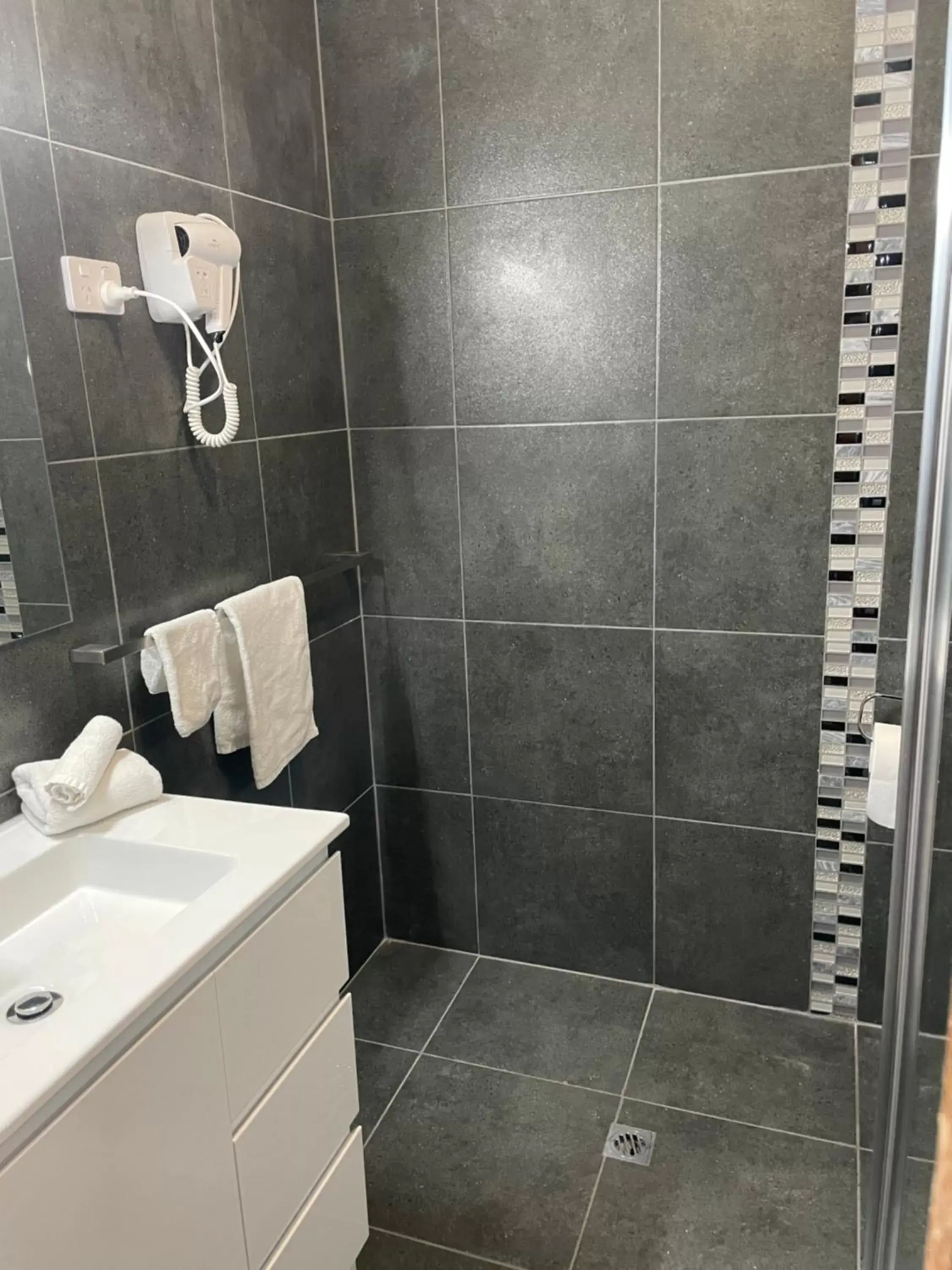 Standard Family Room with Private Bathroom in SHEPPARTON MOTOR INN Tudor House Motel Standard Family Room with Private Bathroom in SHEPPARTON MOTOR INN Tudor House Motel