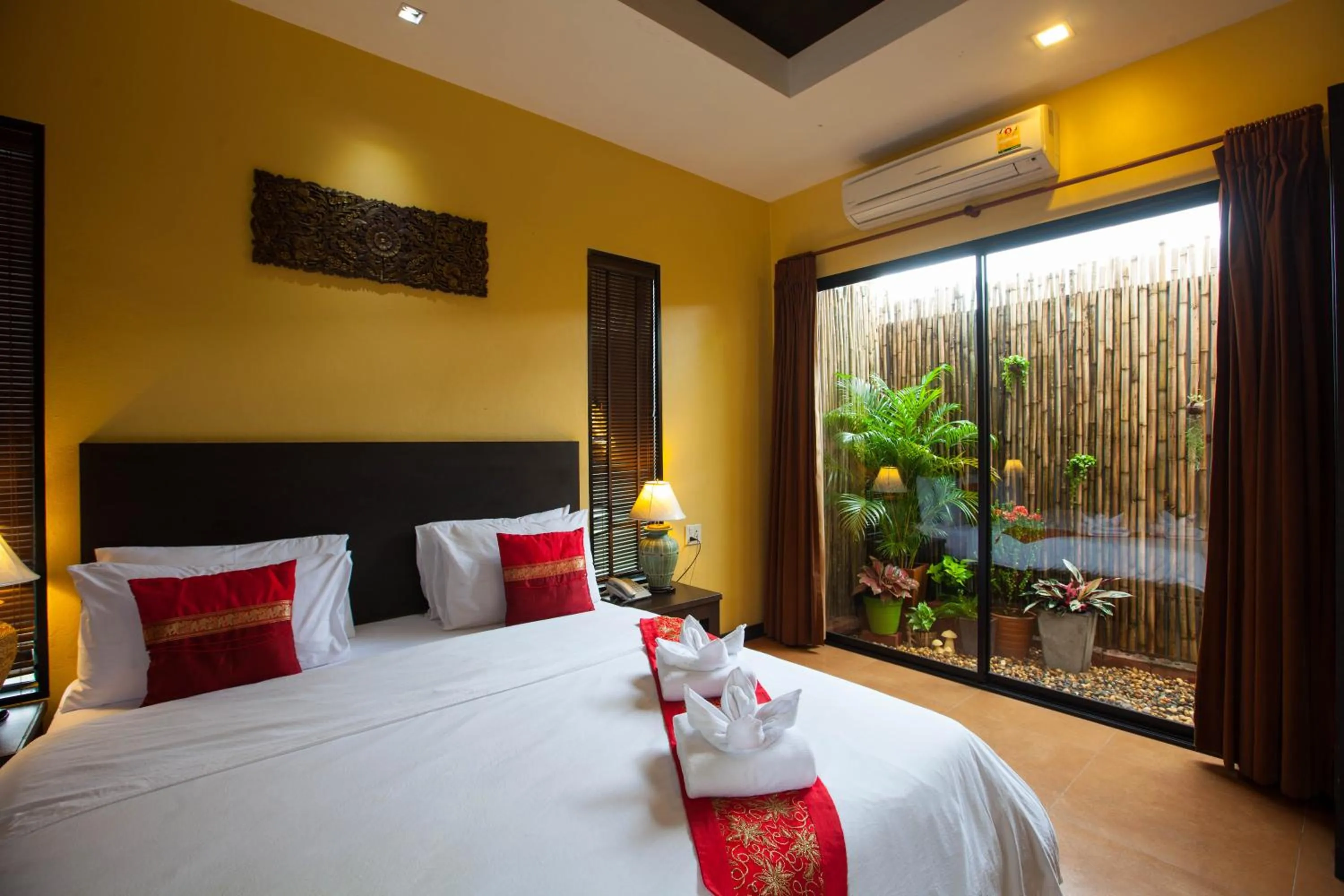 Bedroom, Bed in Chalicha Resort