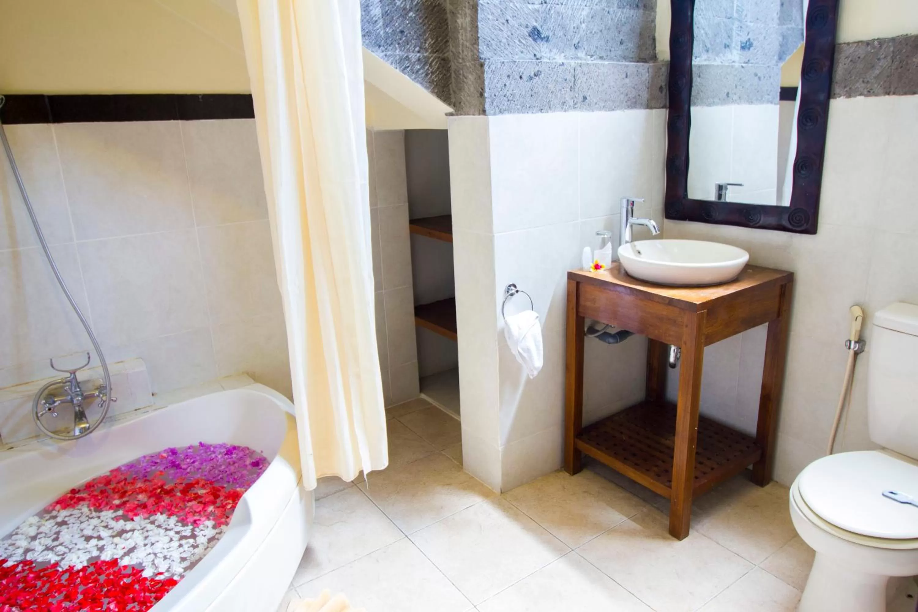 Bathroom, Bed in Ubud Aura Retreat