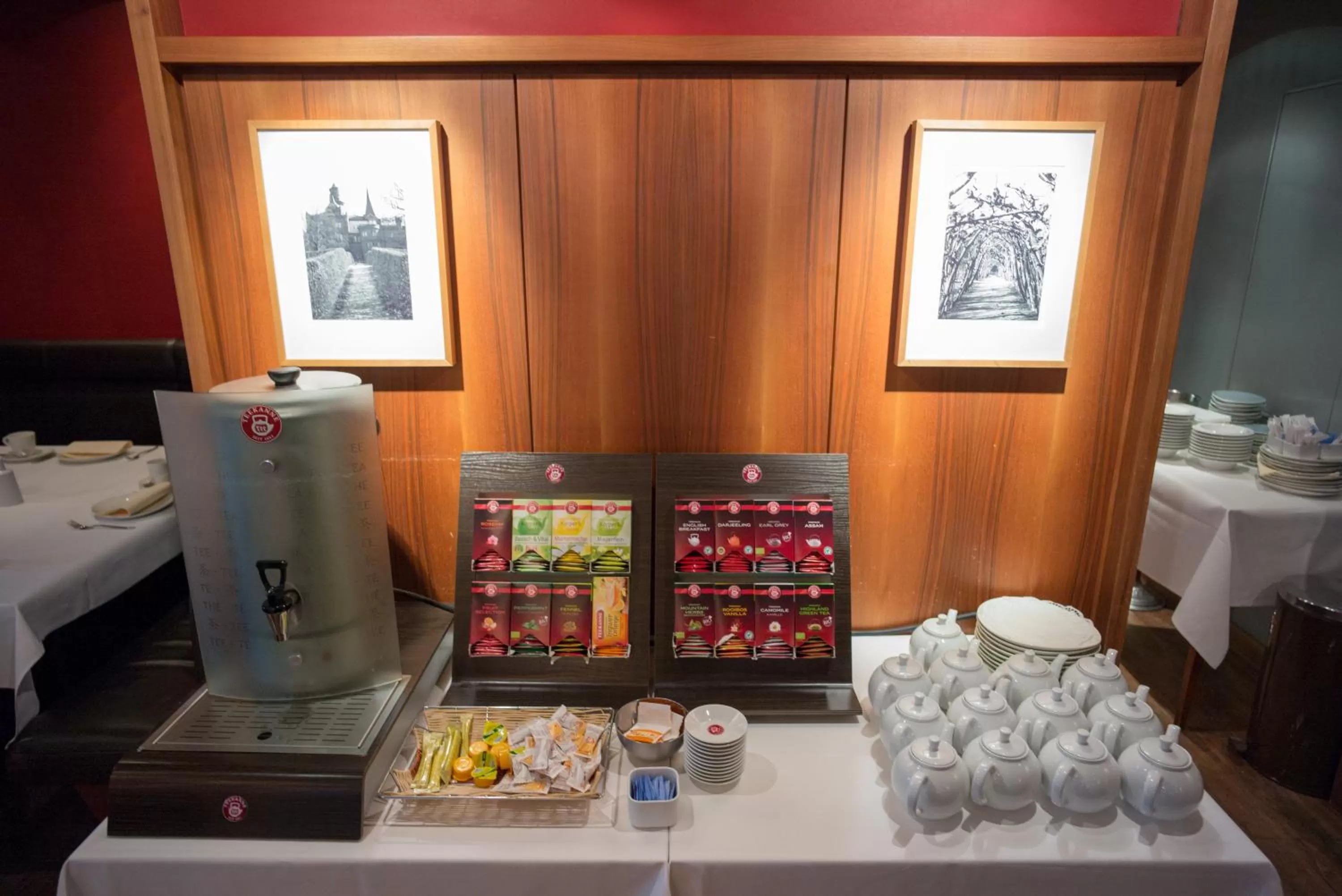 Breakfast in Hotel Gude