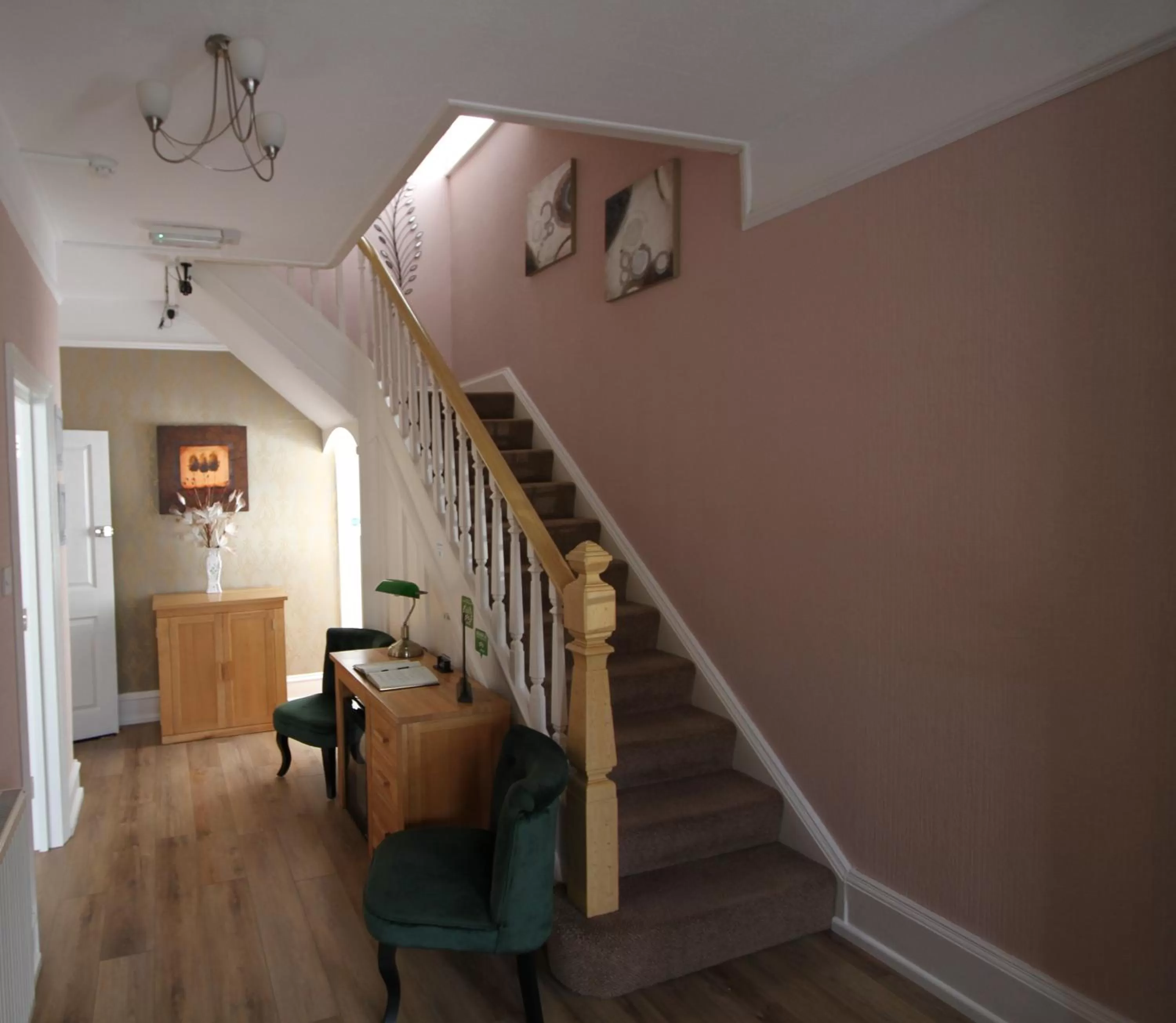 Property building in Cranmore Guest House