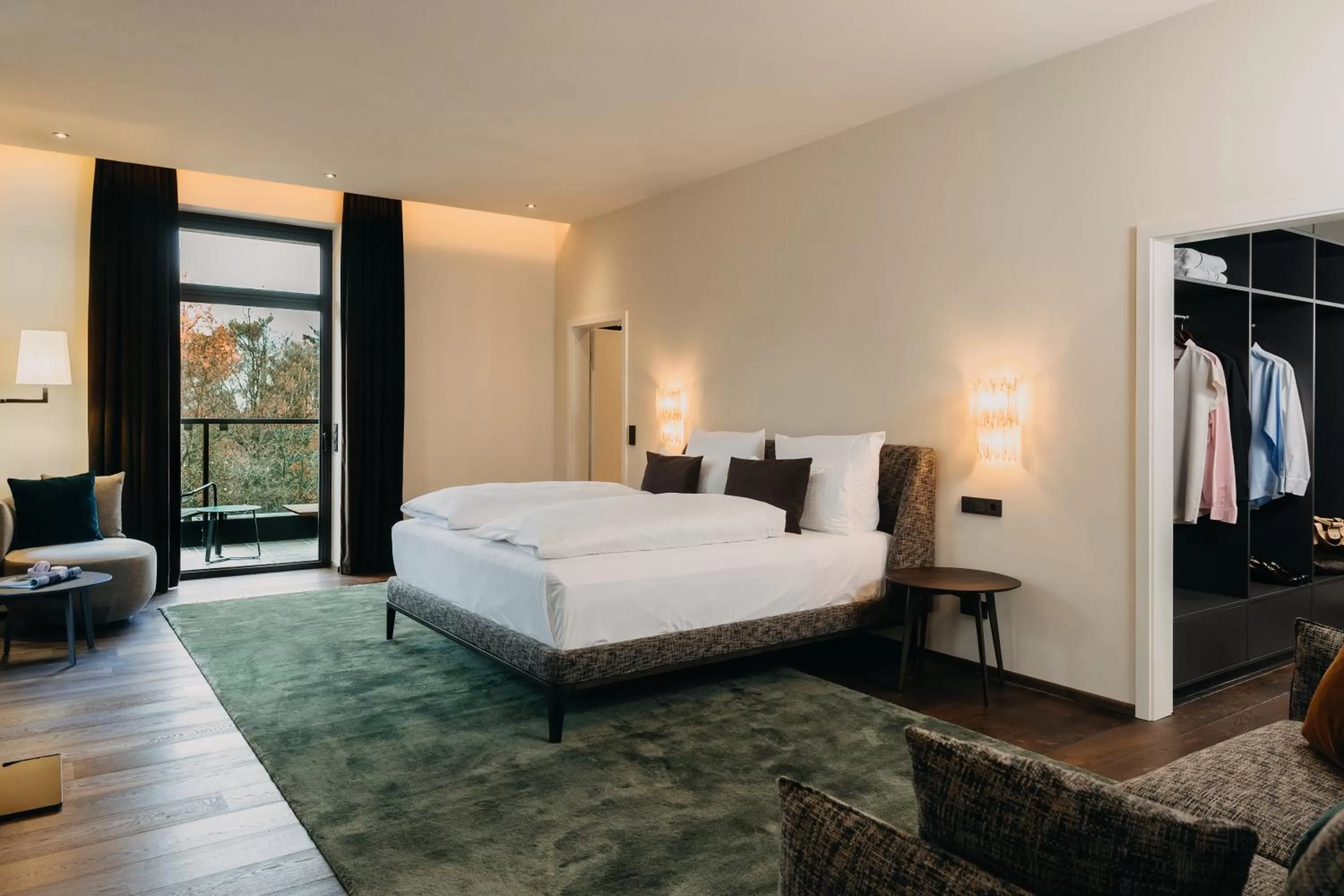 Bedroom, Bed in Hotel Forsthaus Nürnberg Fürth