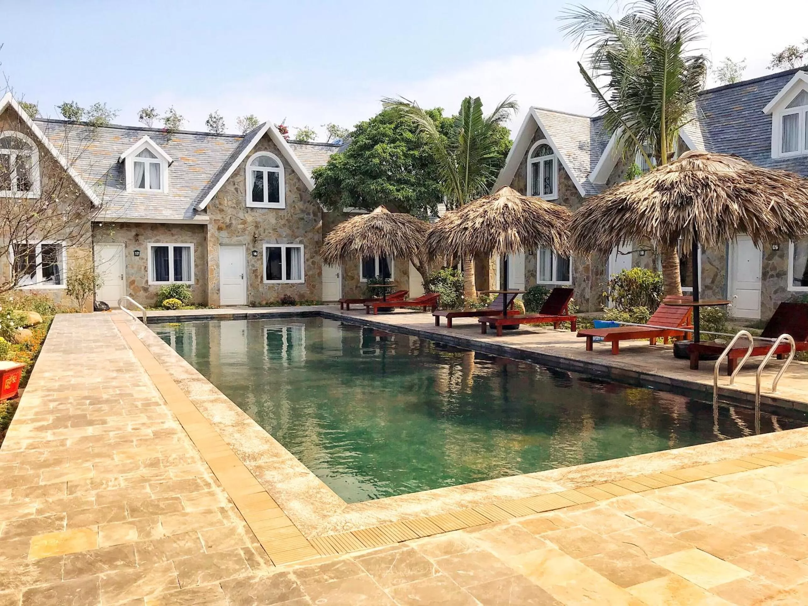 Swimming pool in SoNa Resort