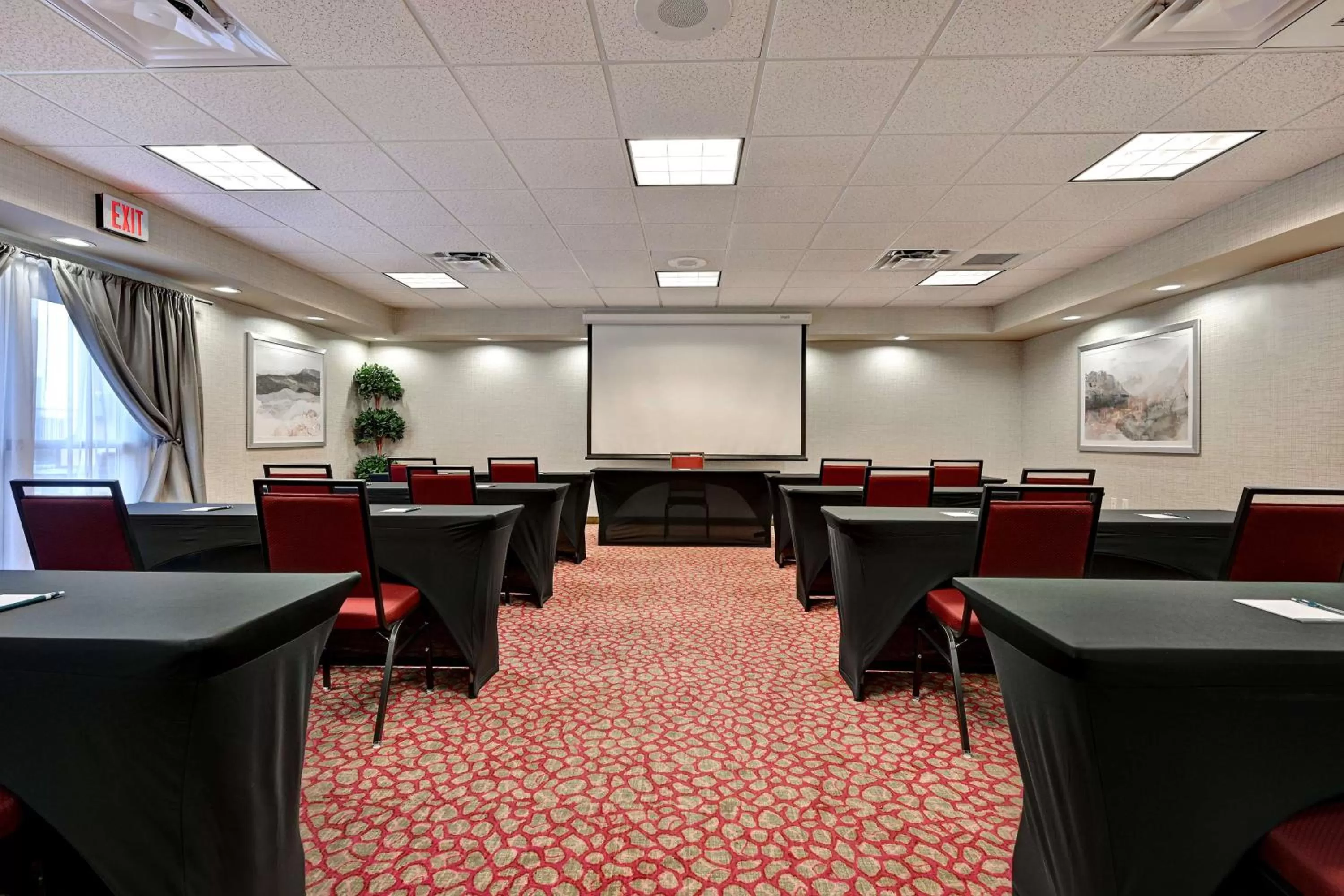 Meeting/conference room in Homewood Suites by Hilton Albuquerque Airport