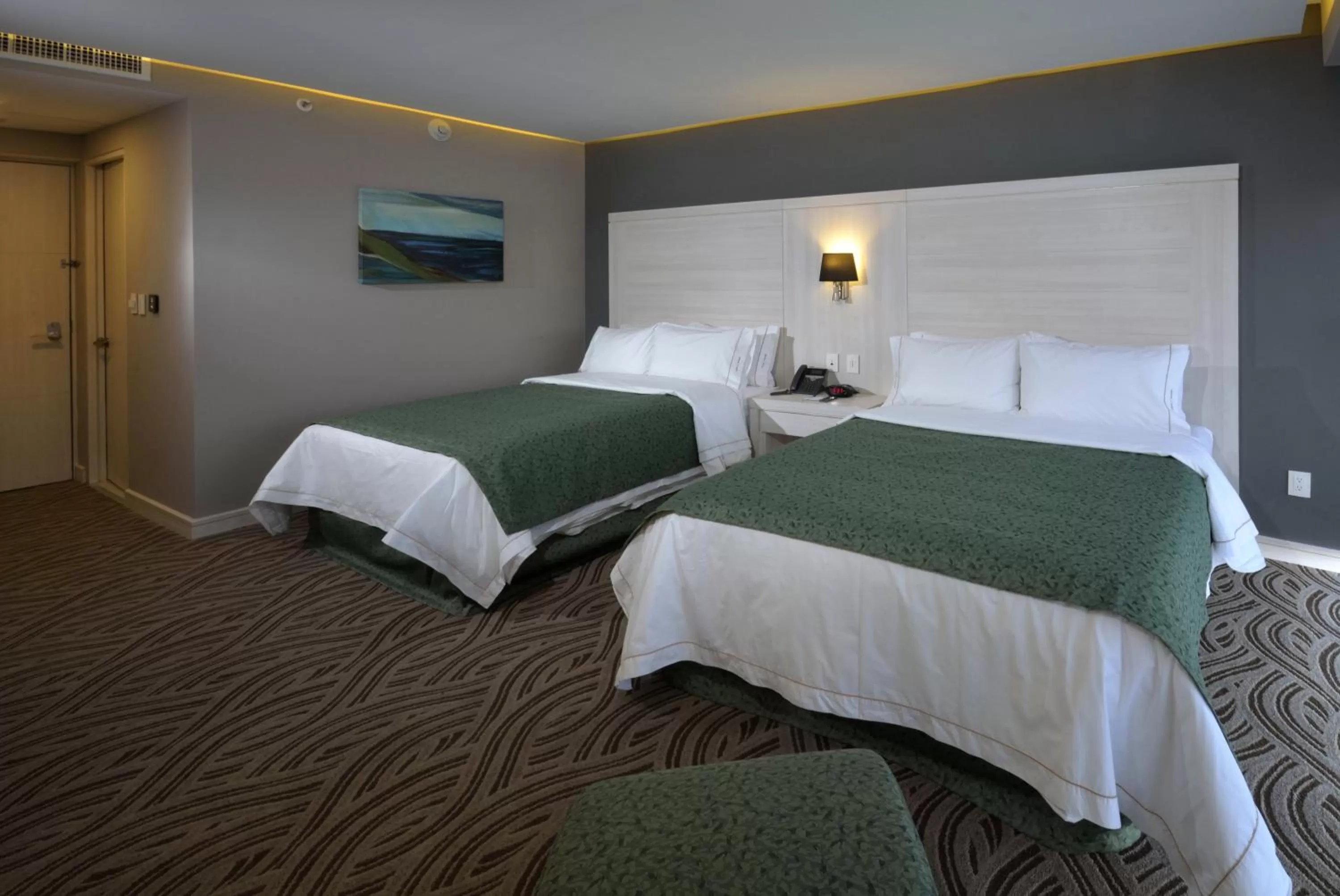 Photo of the whole room, Bed in Holiday Inn Express Pachuca by IHG
